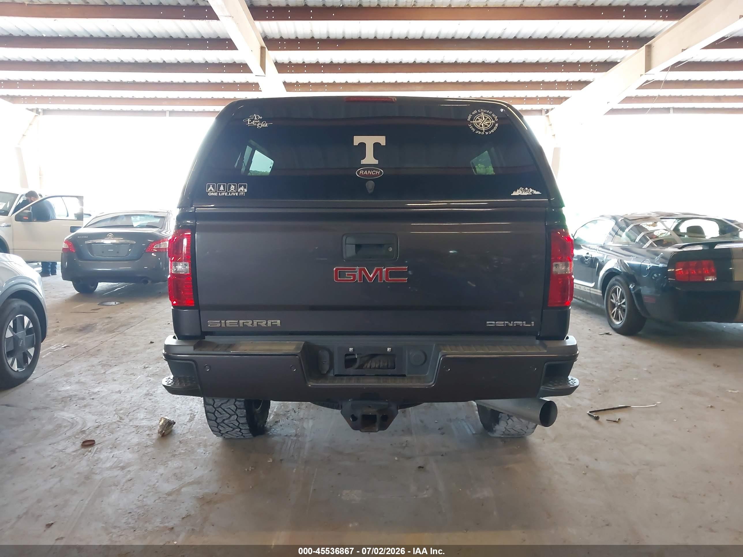 2015 Gmc Sierra 2500hd Available Wifi Denali Gray vin: 1GT120E89FF507563