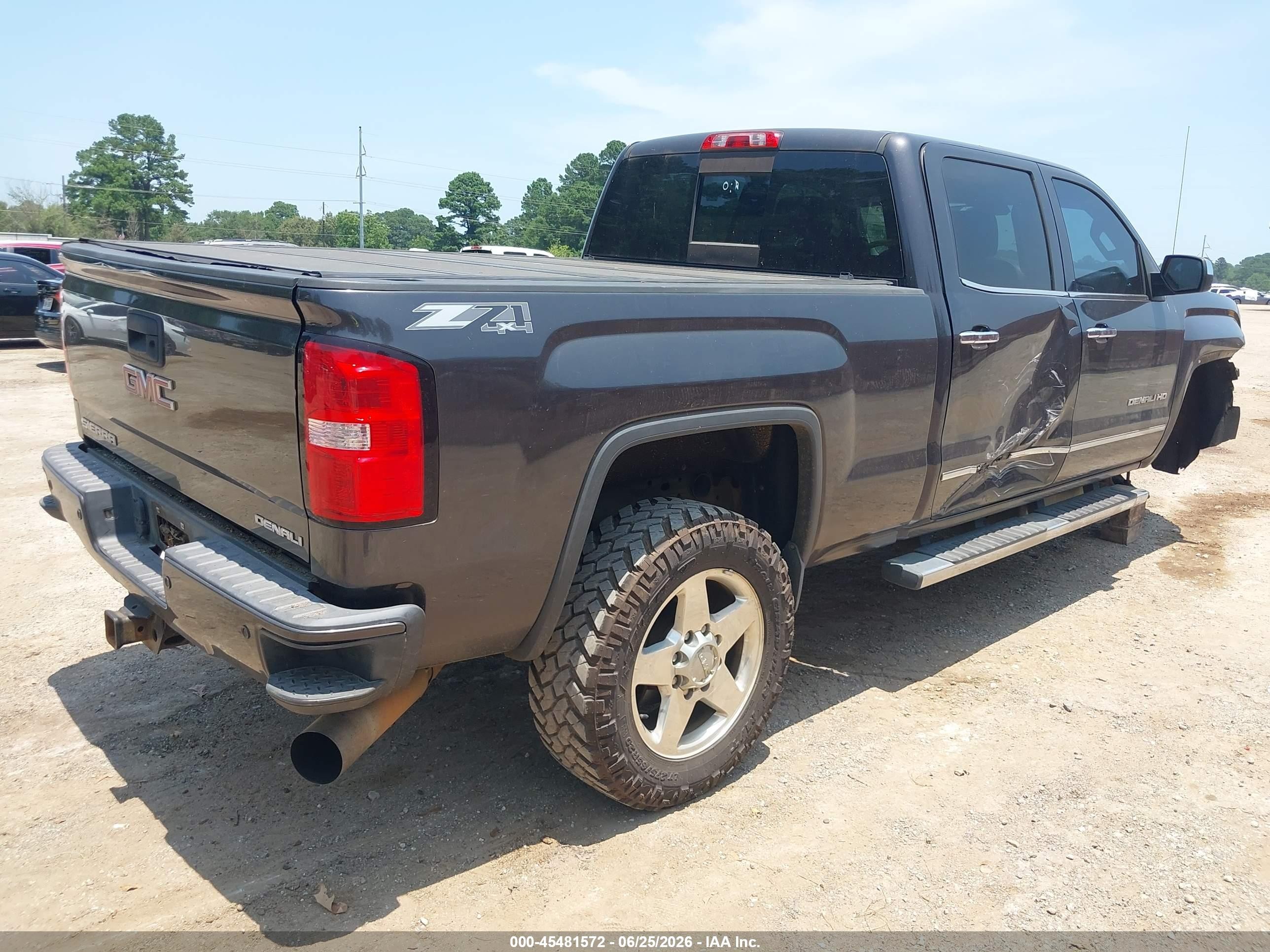 2015 Gmc Sierra 2500hd Denali Gray vin: 1GT120E8XFF180655