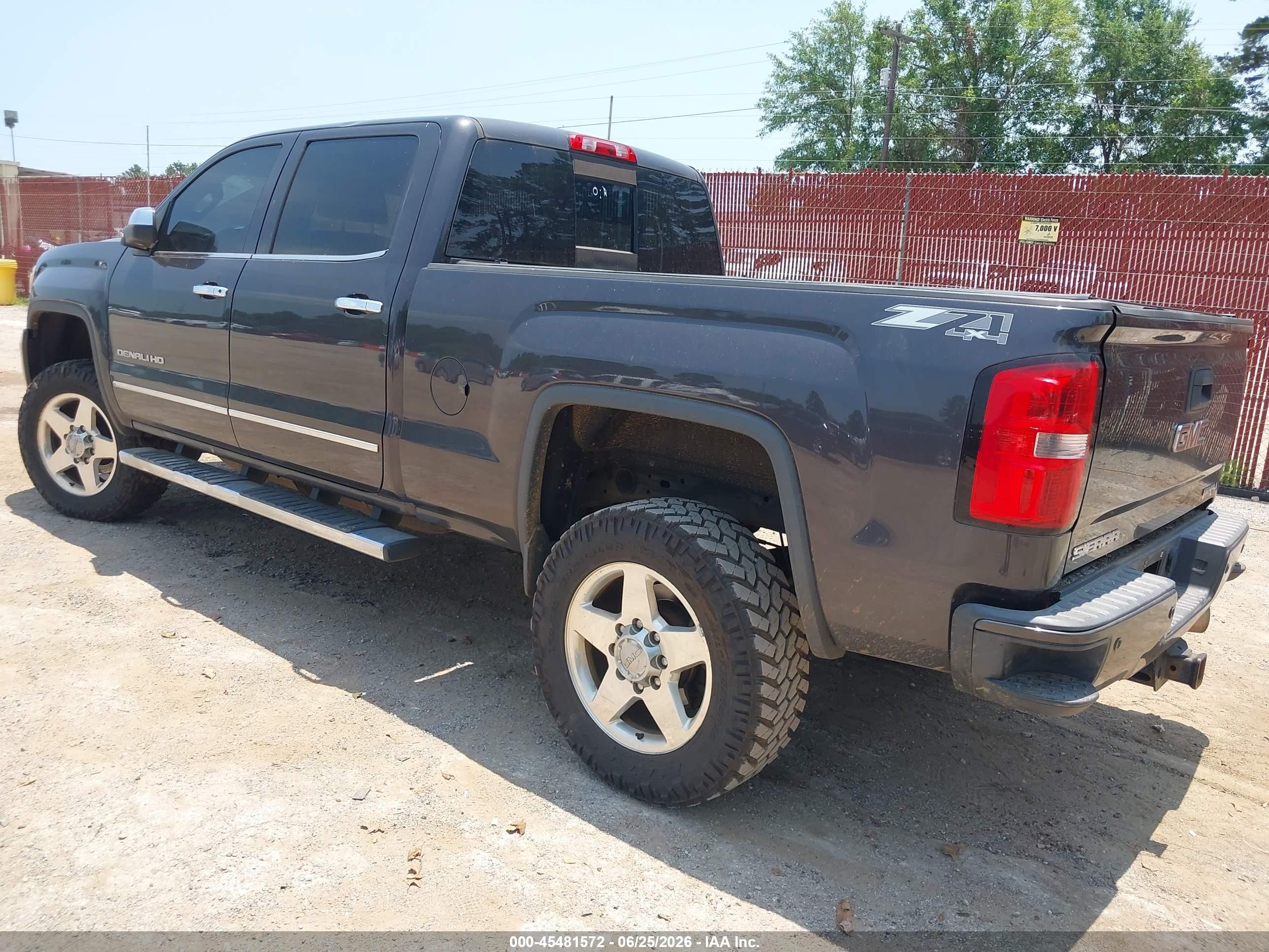 2015 Gmc Sierra 2500hd Denali Gray vin: 1GT120E8XFF180655