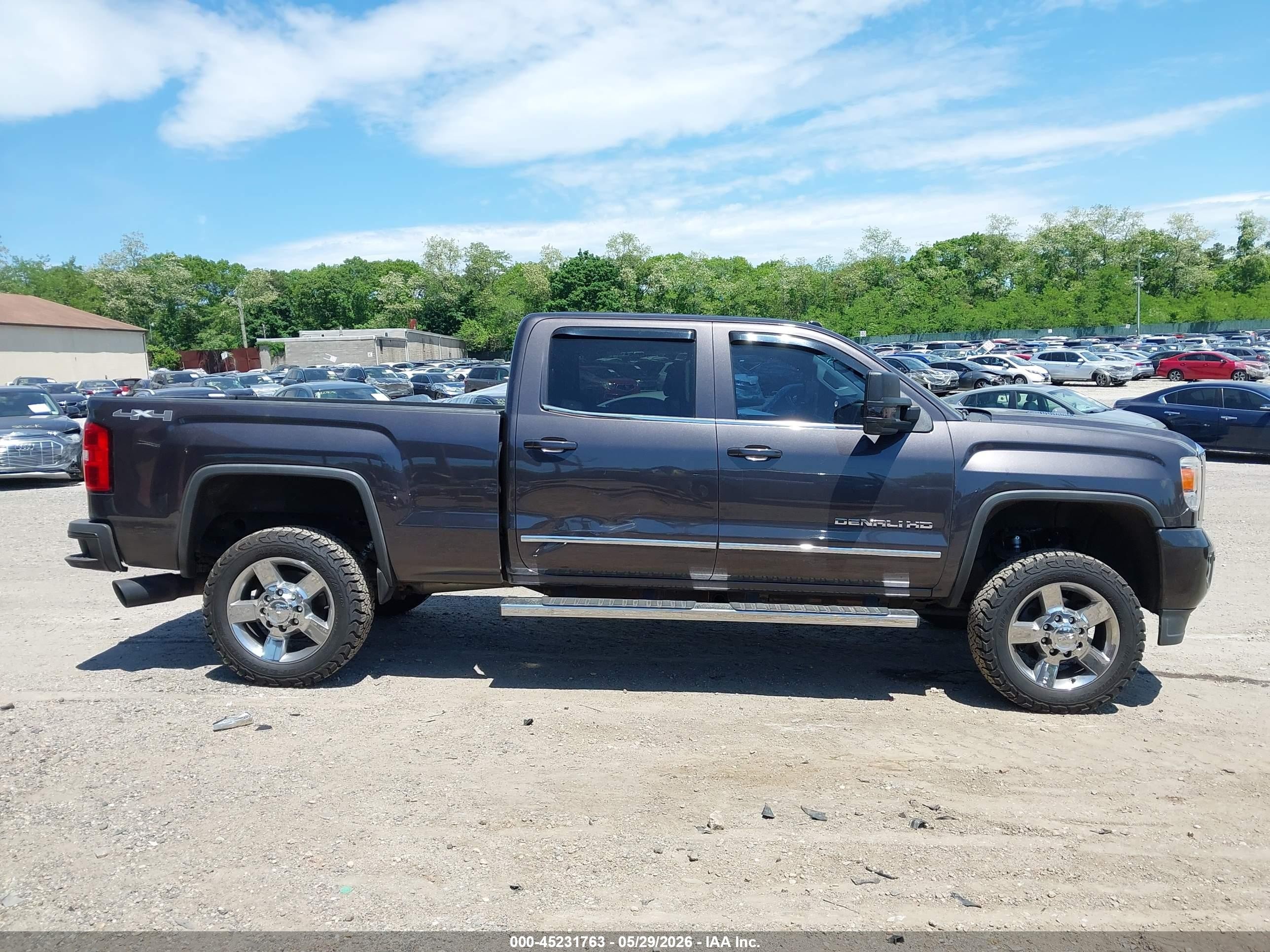 2015 Gmc Sierra 2500hd Denali Gray vin: 1GT120E8XFF563902