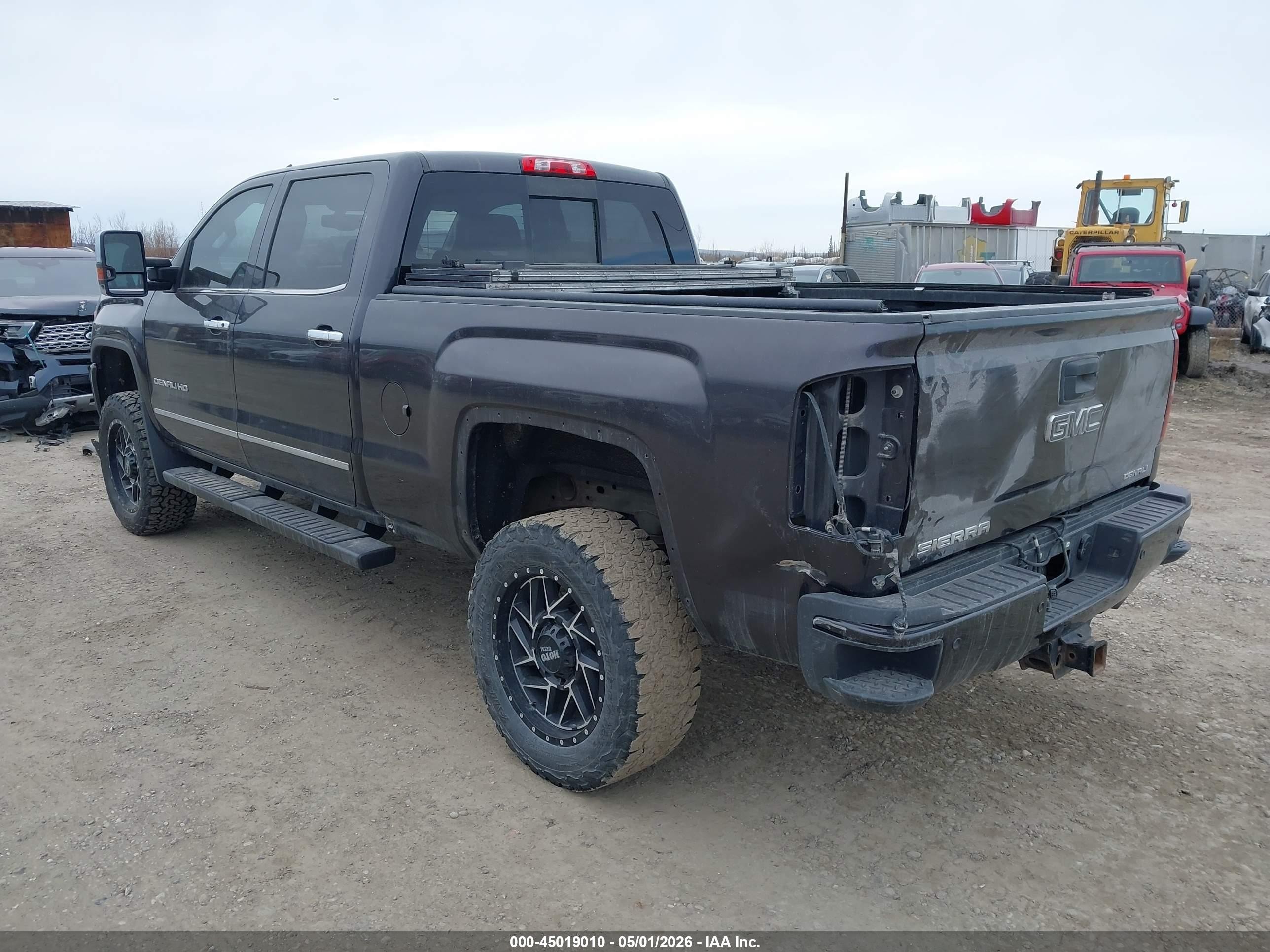 2015 Gmc Sierra 2500hd Denali Gray vin: 1GT120EG2FF679070