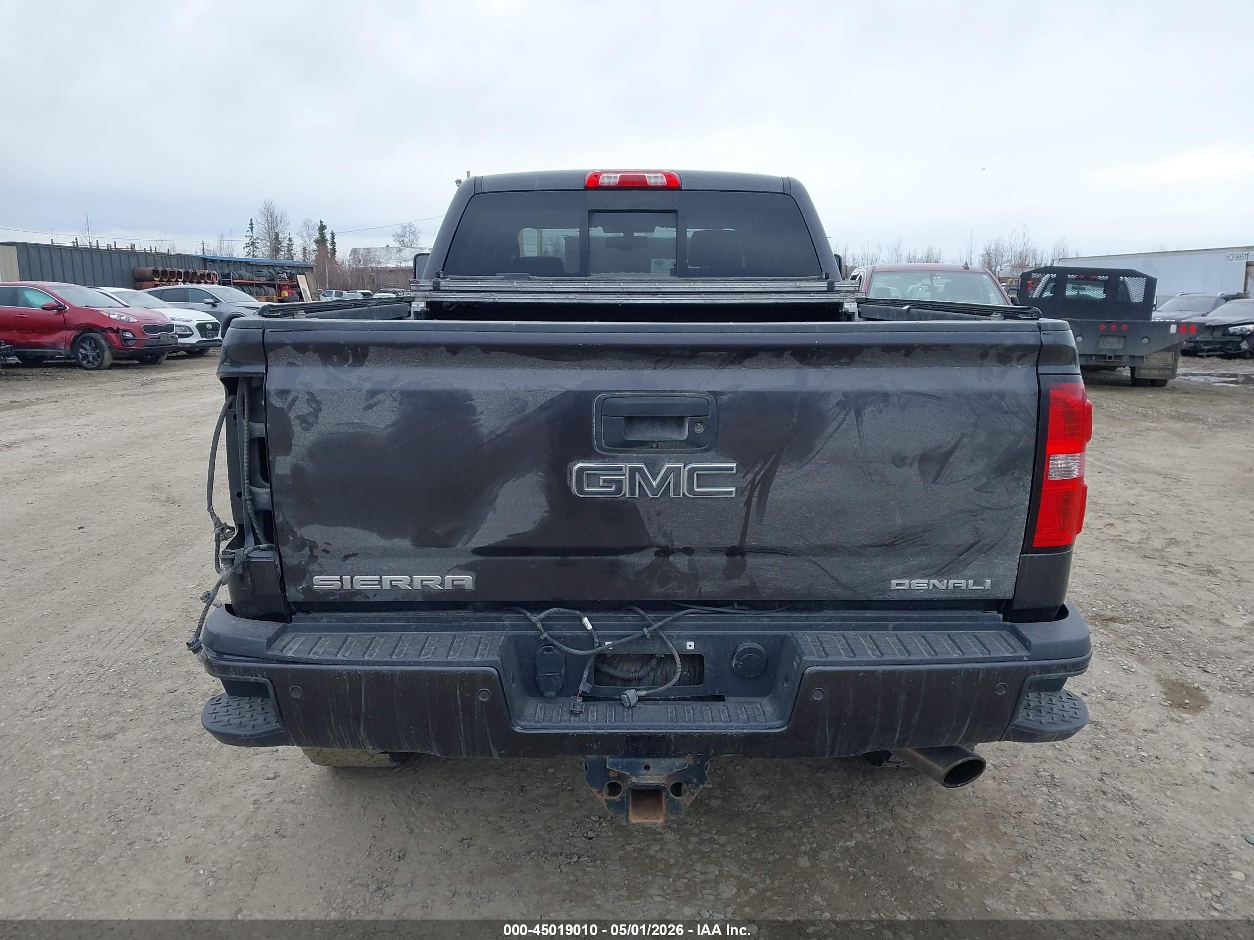 2015 Gmc Sierra 2500hd Denali Gray vin: 1GT120EG2FF679070