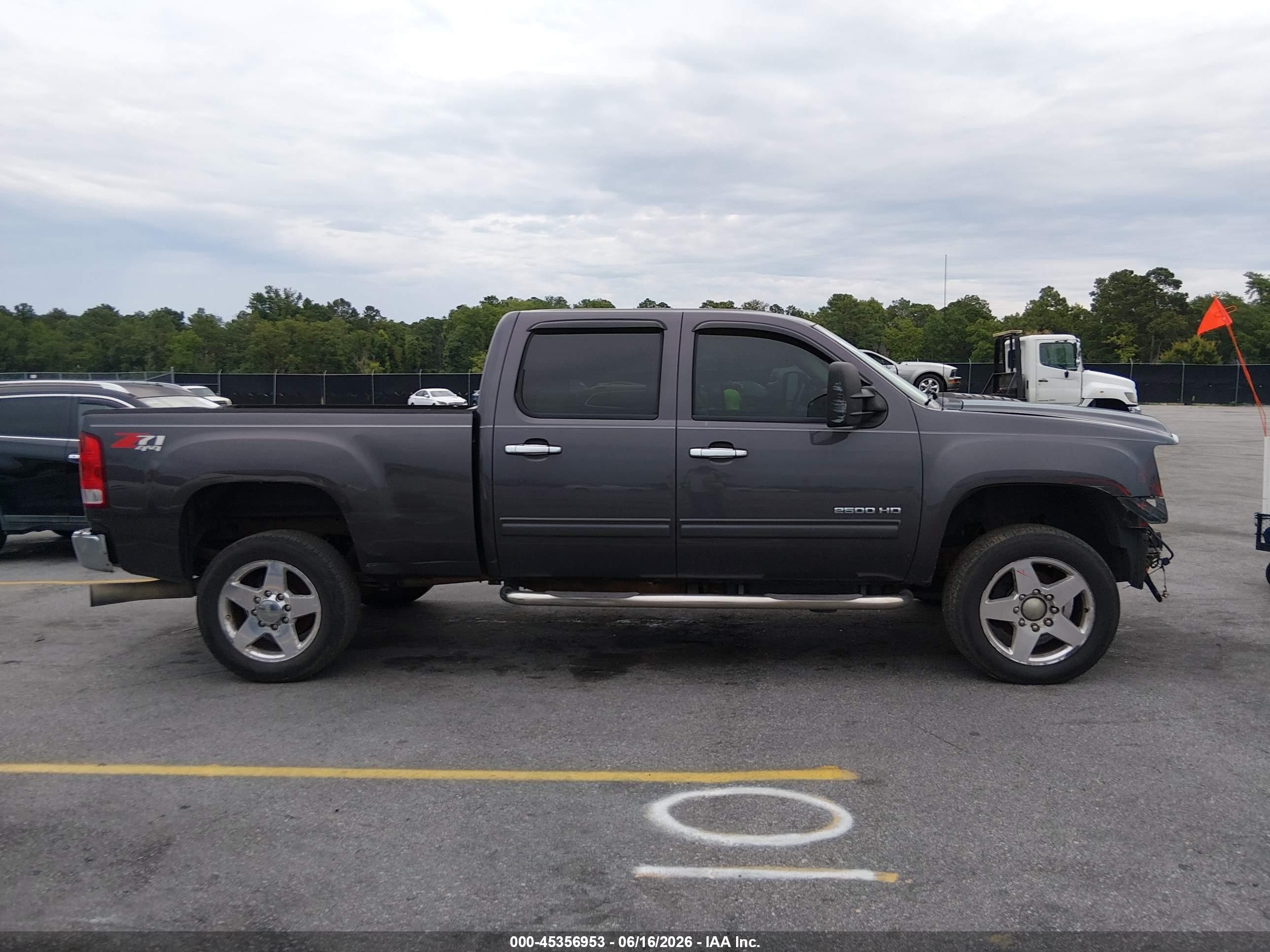 2011 Gmc Sierra 2500hd Slt Серый vin: 1GT121C81BF152813