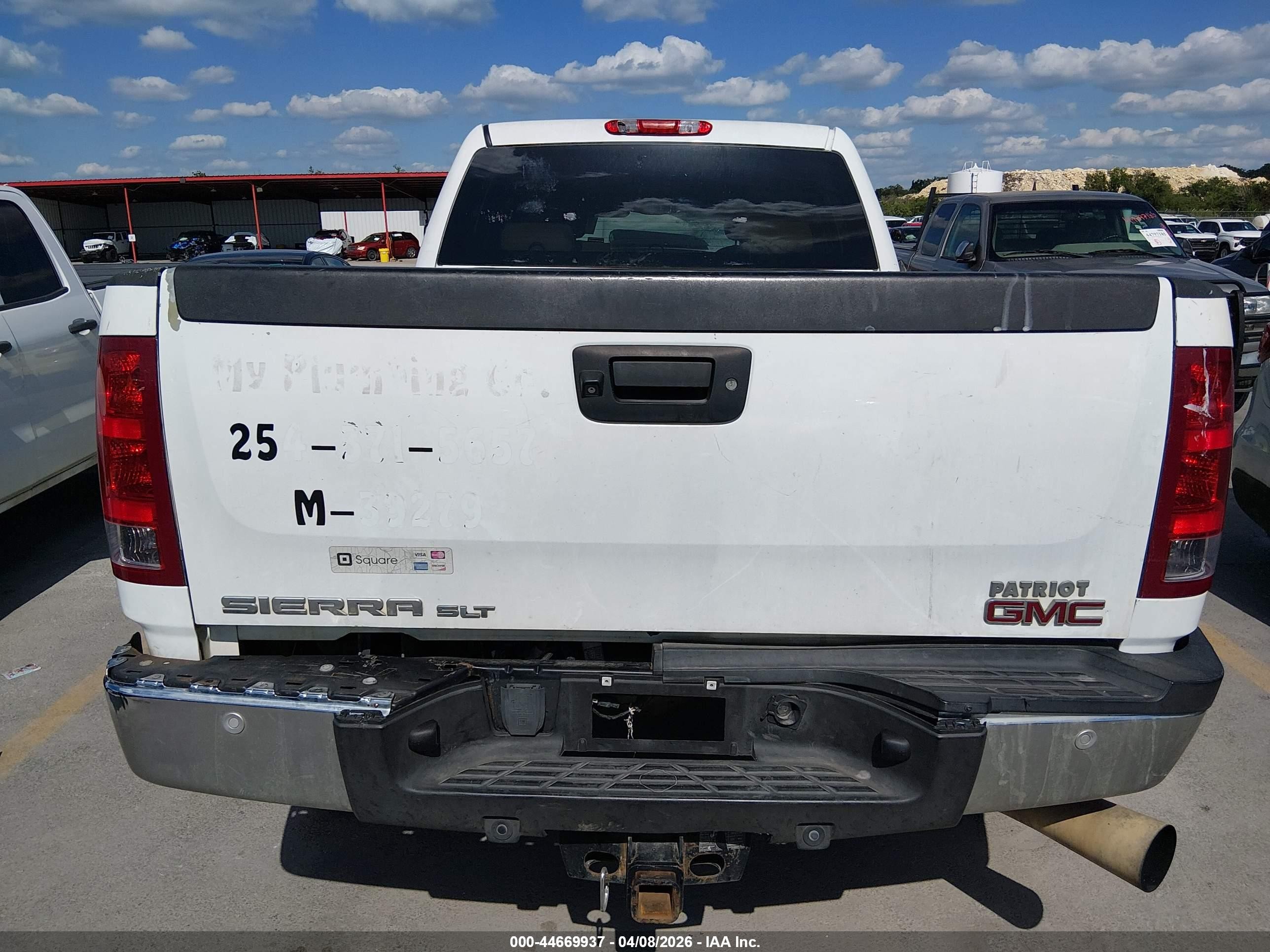 2011 Gmc Sierra 2500hd Slt White vin: 1GT121C85BF250646
