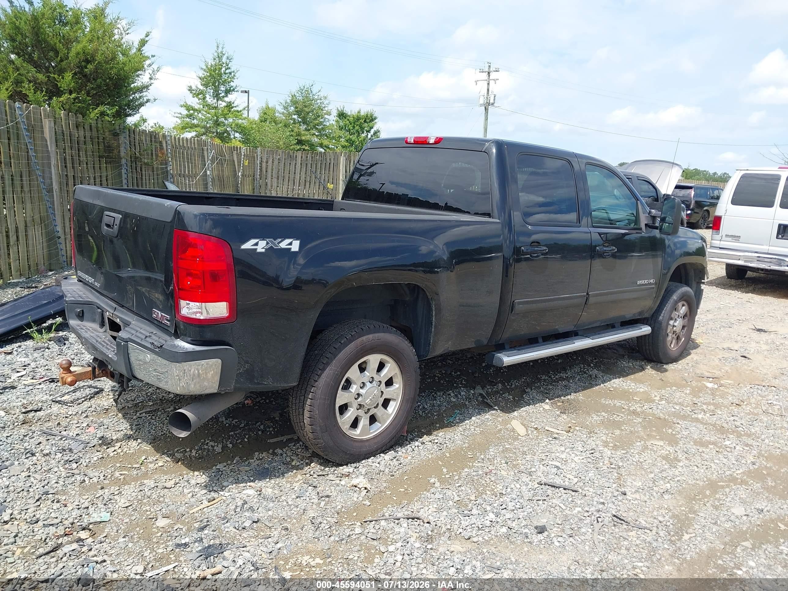 2011 Gmc Sierra 2500hd Slt Черный vin: 1GT121C86BF128877