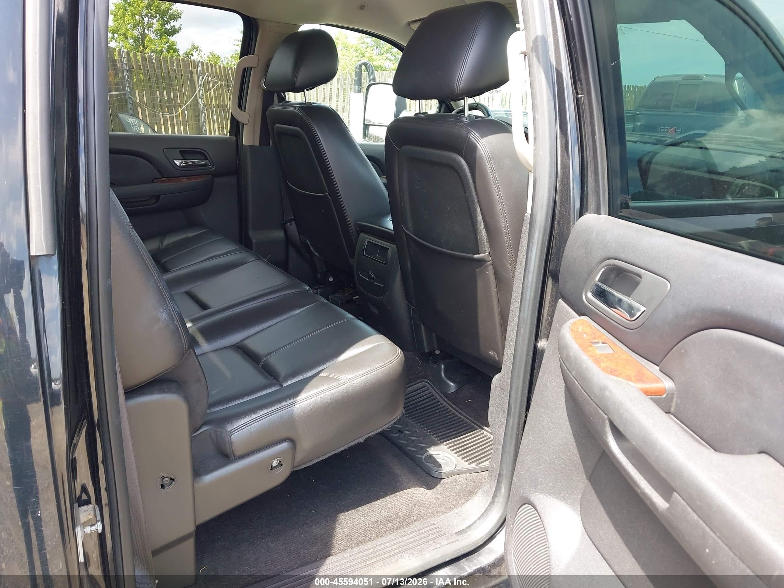 2011 Gmc Sierra 2500hd Slt Черный vin: 1GT121C86BF128877