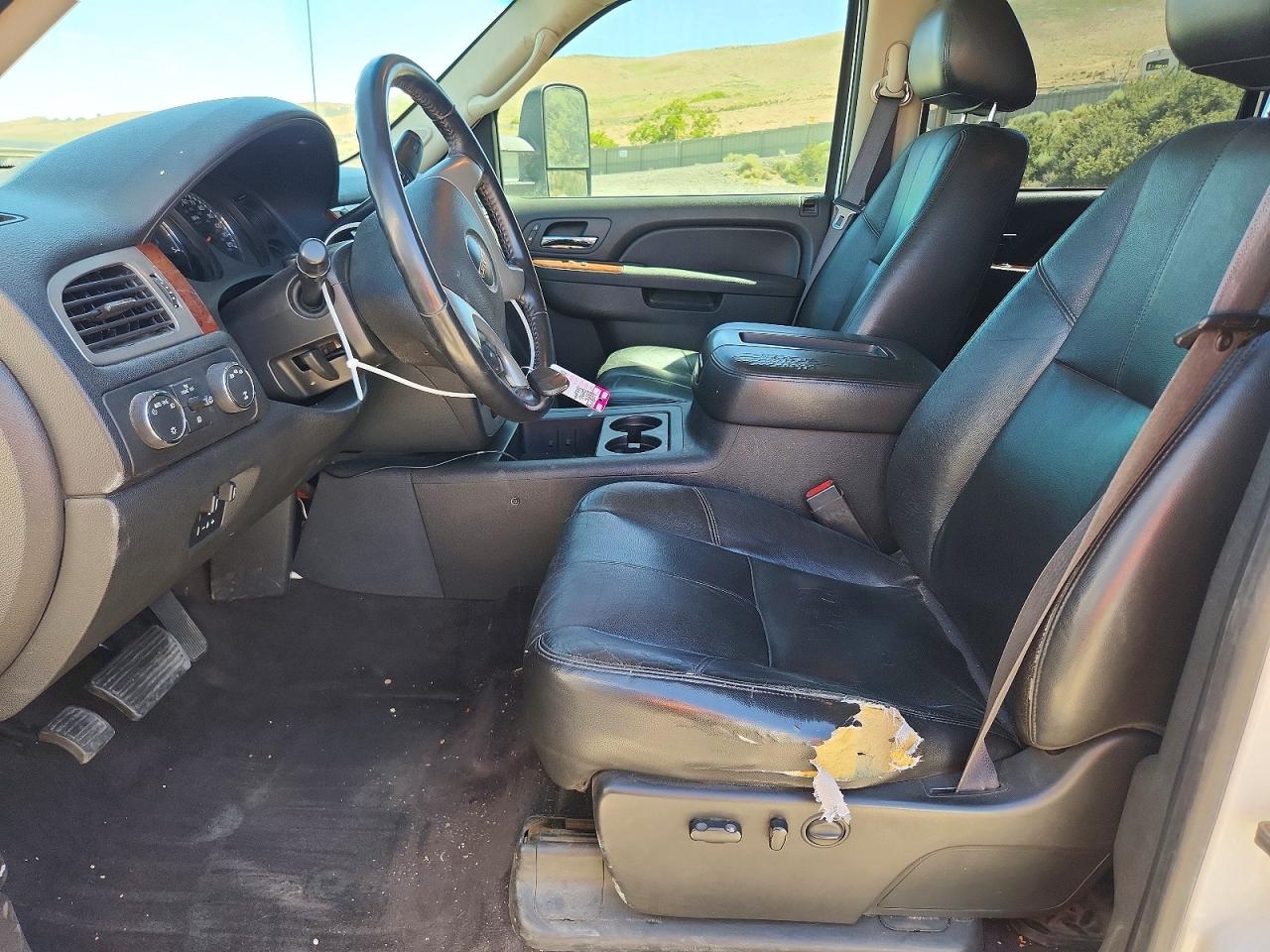 2012 Gmc Sierra K2500 Slt White vin: 1GT121C89CF238081