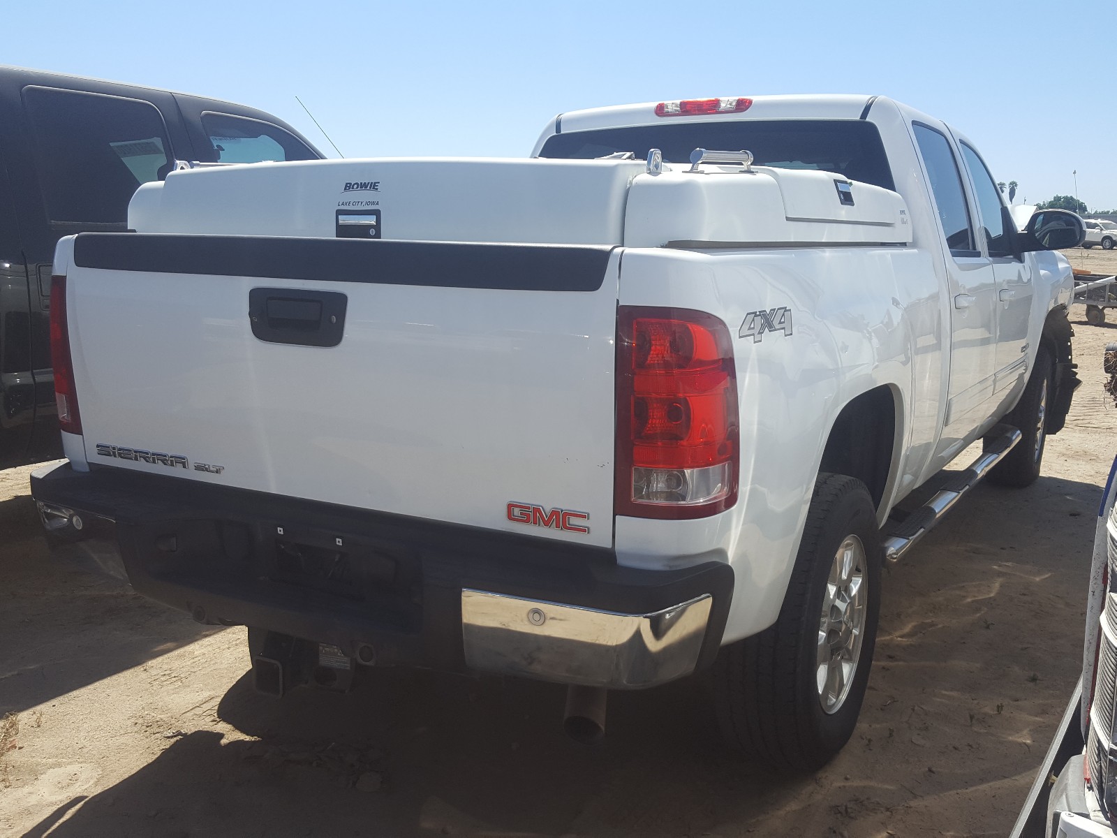 2013 Gmc Sierra K2500 Slt White vin: 1GT121CG7DF119423