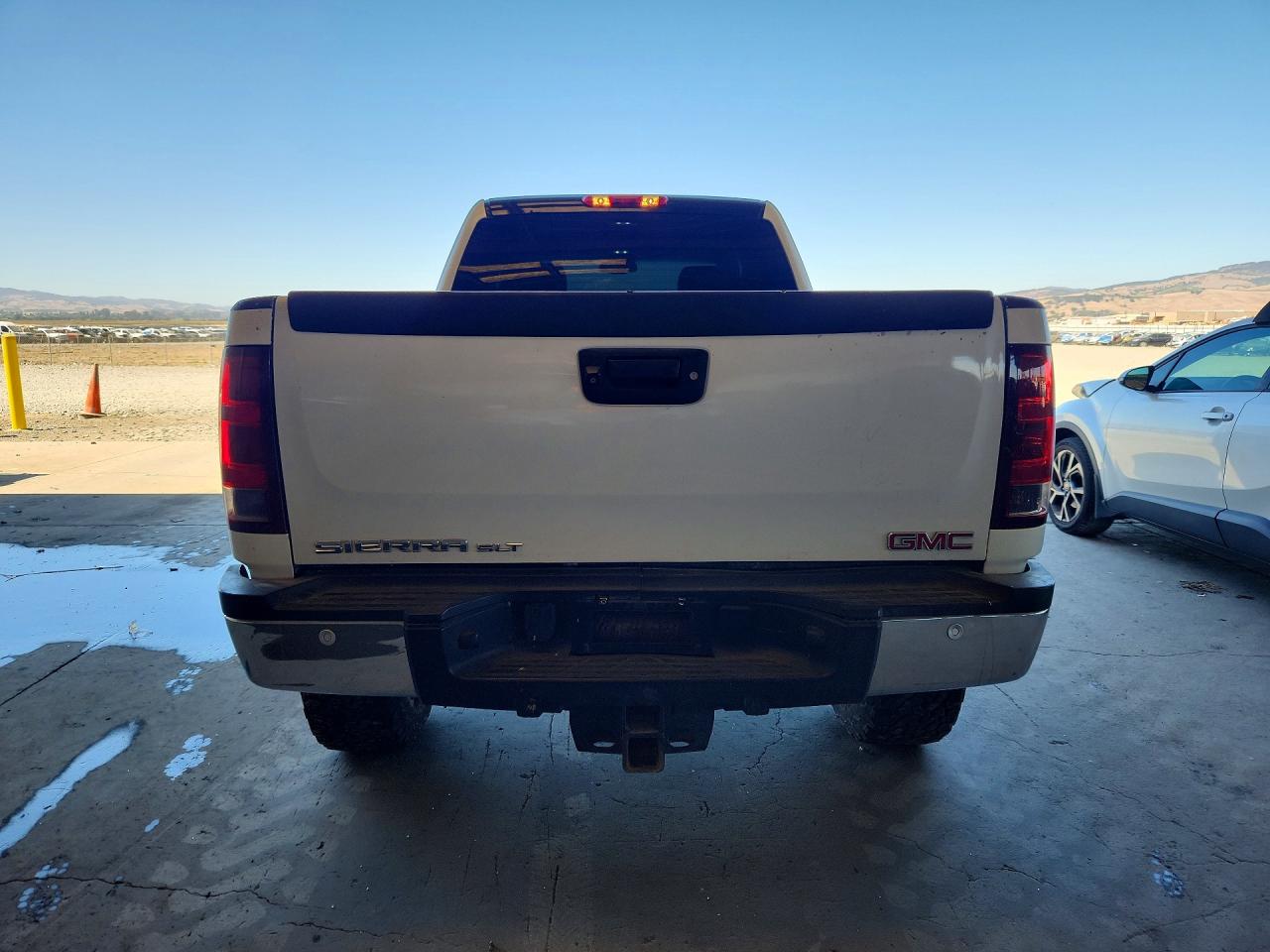 2013 Gmc Sierra K2500 Slt White vin: 1GT121CG7DF119423