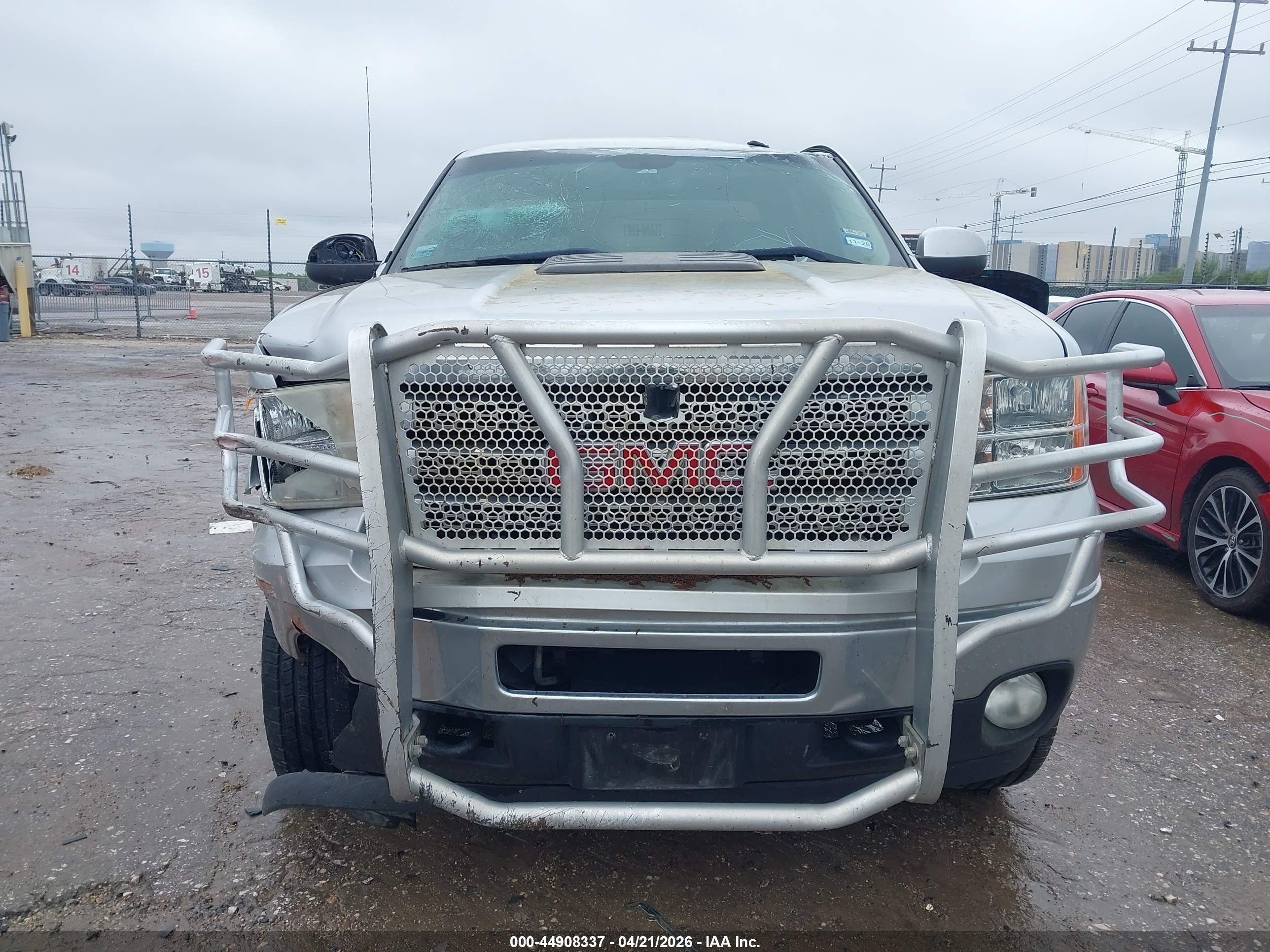 2014 Gmc Sierra 2500hd Slt Silver vin: 1GT121E89EF191067