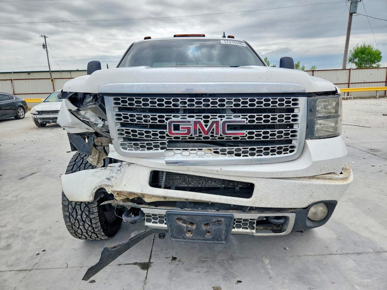 2011 Gmc Sierra K2500 Denali White vin: 1GT125C80BF254479