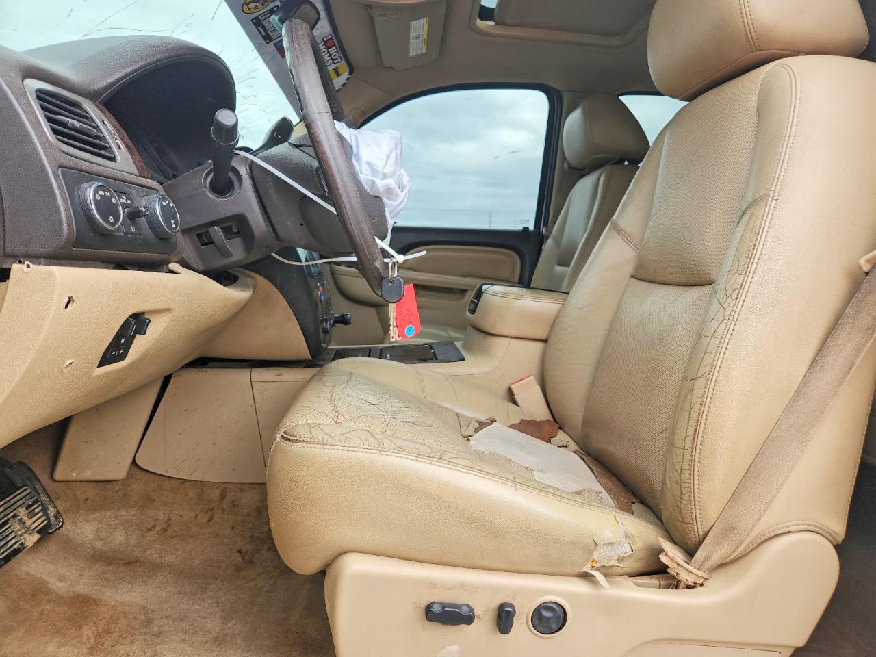 2011 Gmc Sierra K2500 Denali White vin: 1GT125C80BF254479