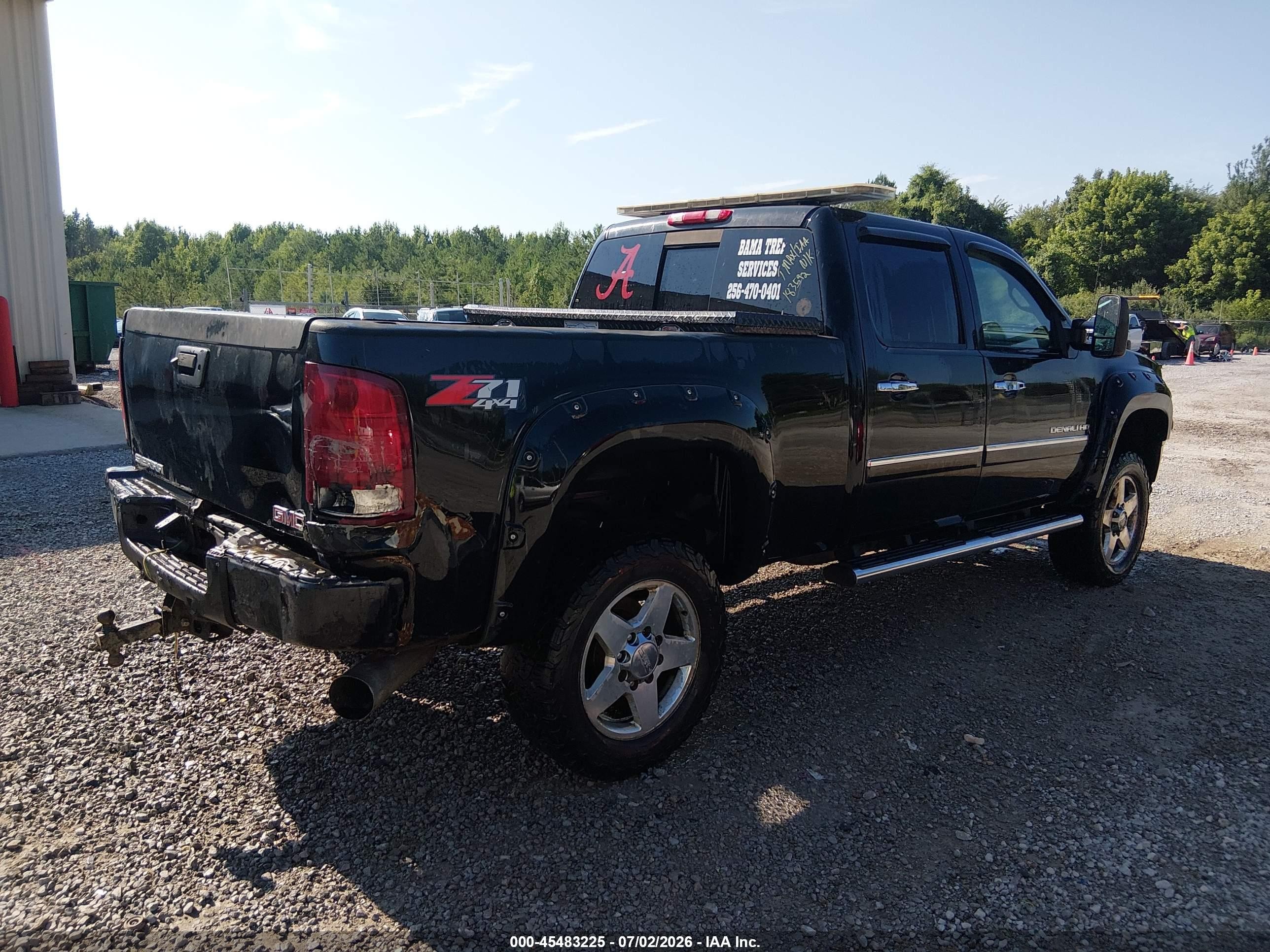 2011 Gmc Sierra 2500hd Denali Black vin: 1GT125C82BF183592