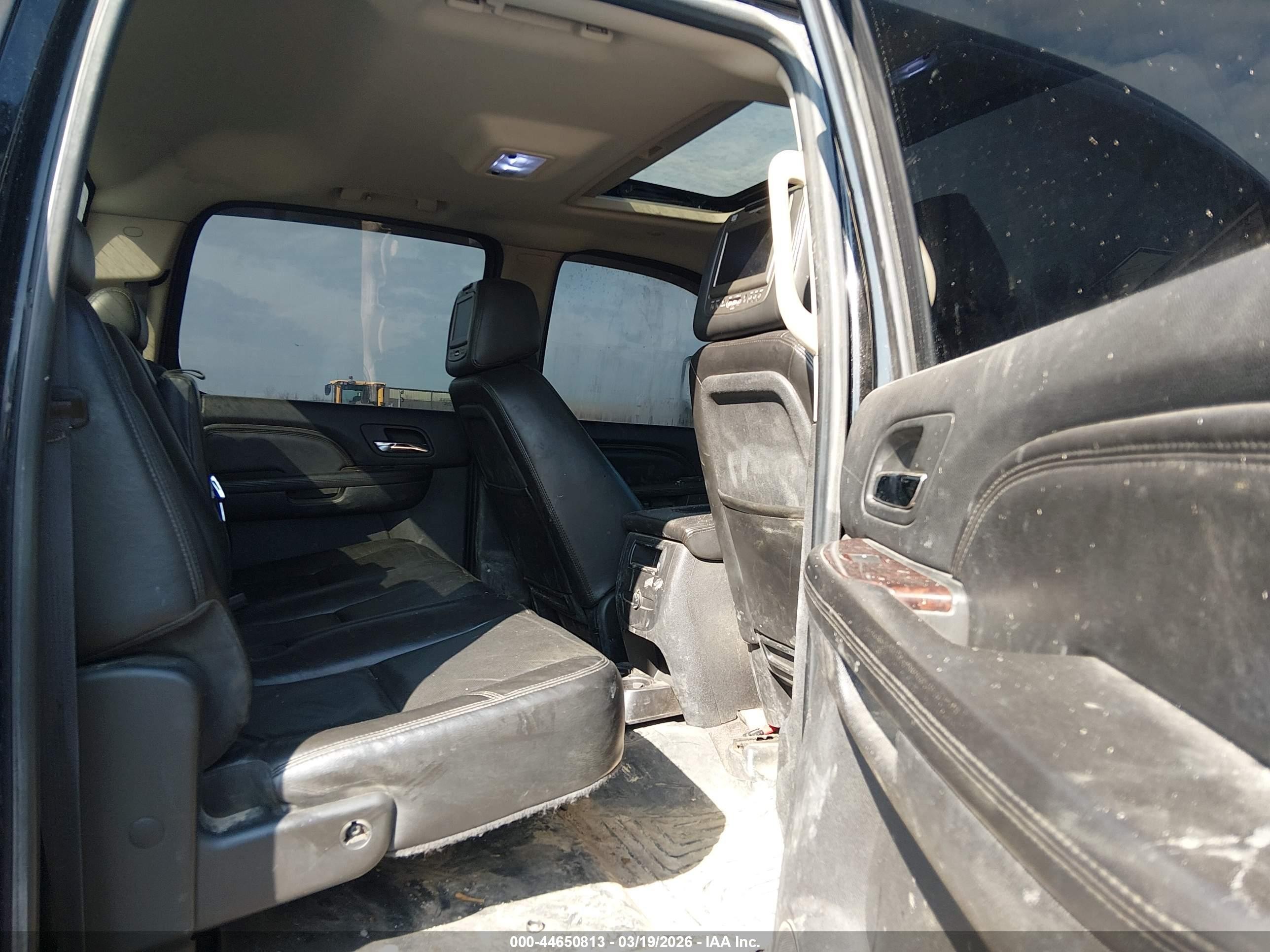 2011 Gmc Sierra 2500hd Denali Black vin: 1GT125C83BF143070