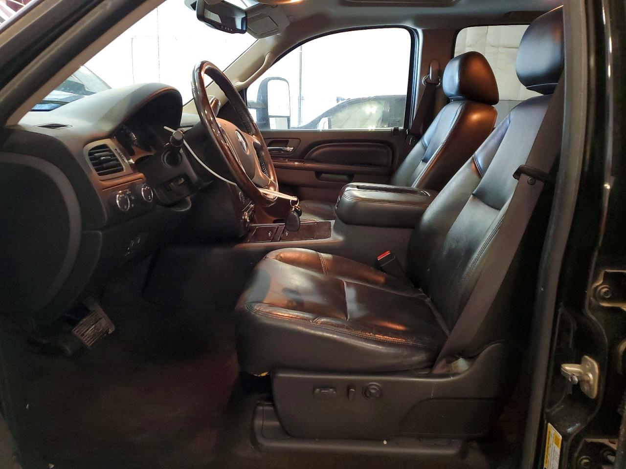 2011 Gmc Sierra K2500 Denali Black vin: 1GT125C85BF167192