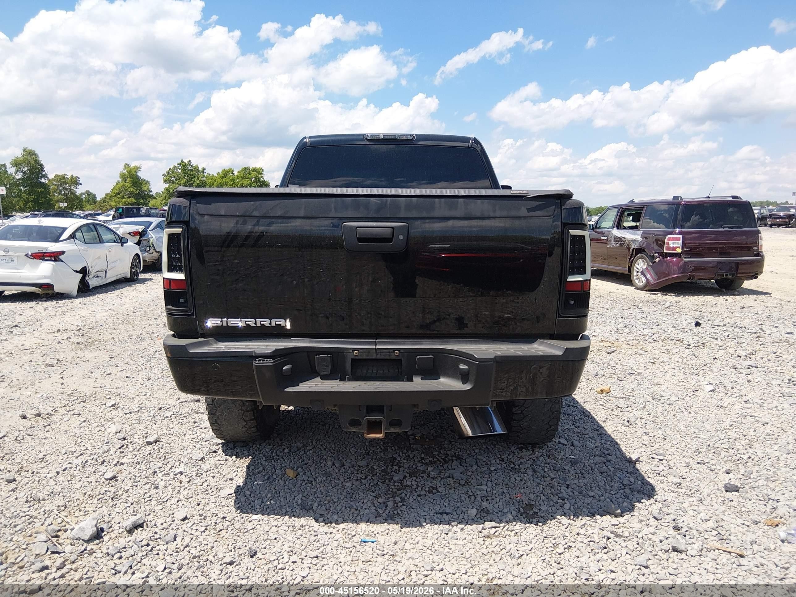 2011 Gmc Sierra 2500hd Denali Black vin: 1GT125C86BF143595