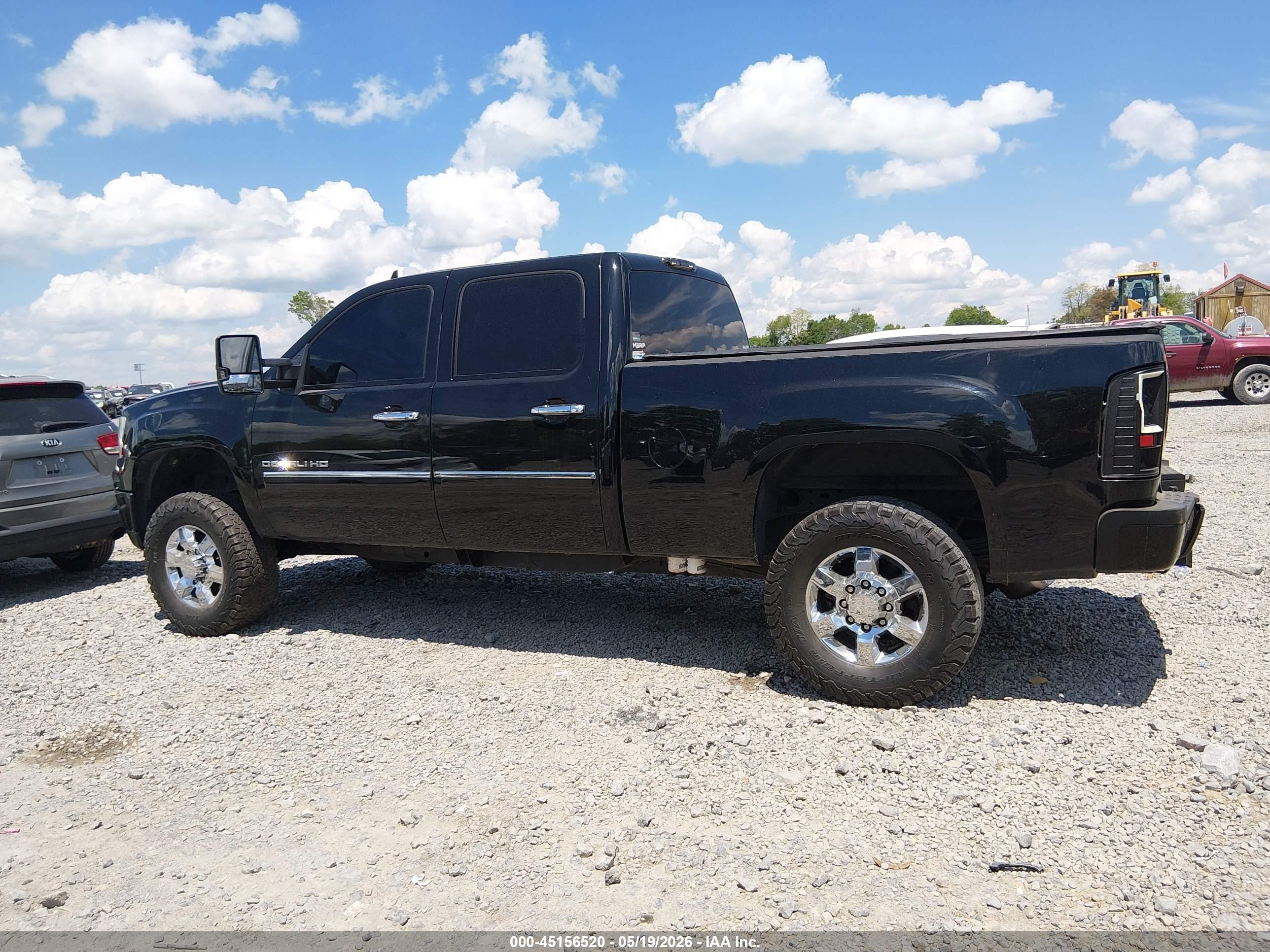 2011 Gmc Sierra 2500hd Denali Black vin: 1GT125C86BF143595