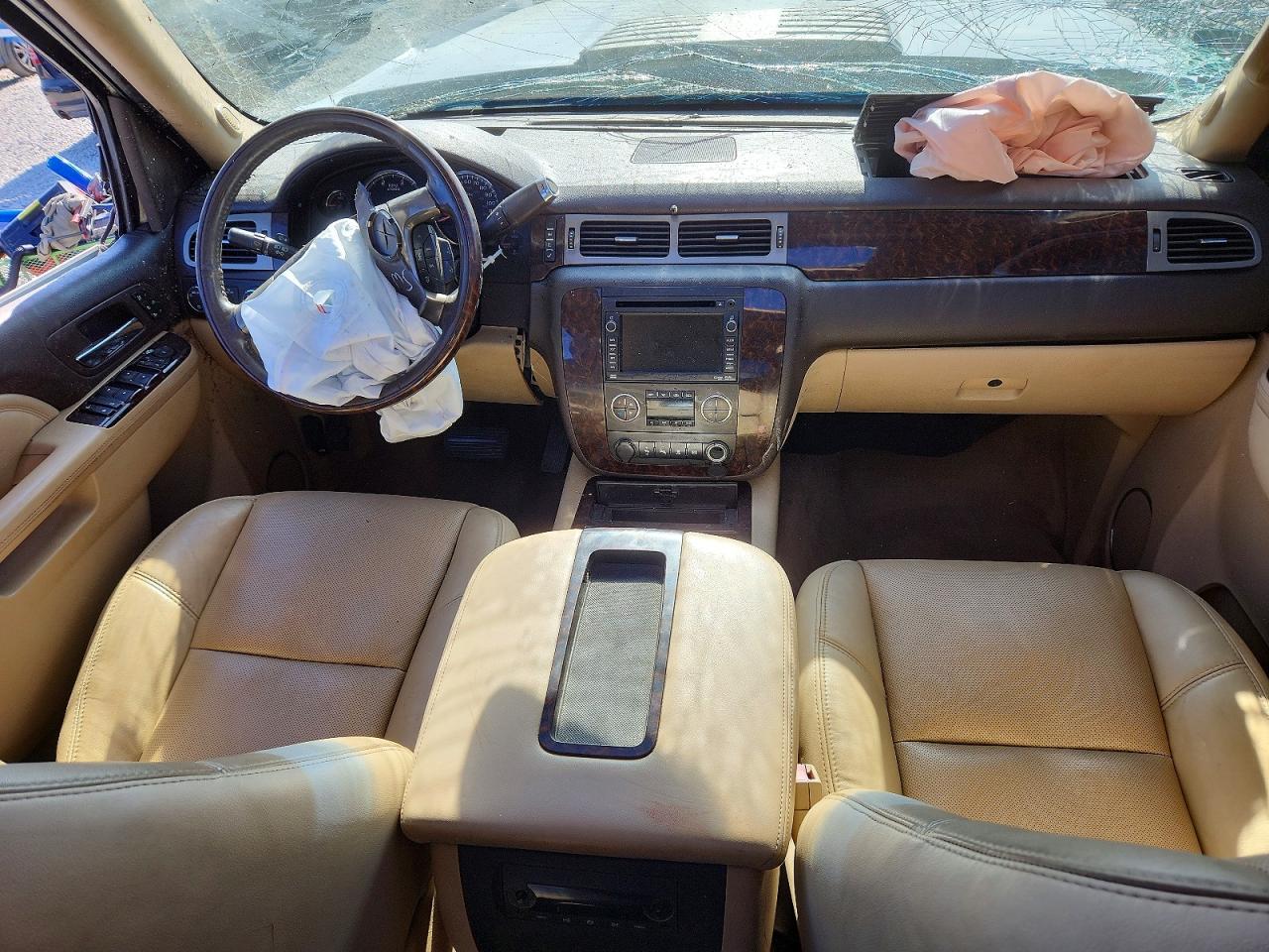 2011 Gmc Sierra K2500 Denali White vin: 1GT125C8XBF166376