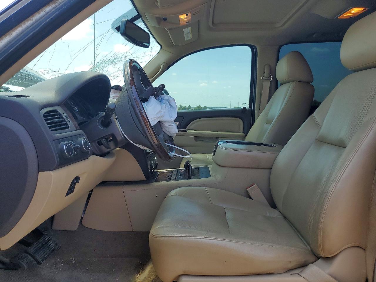 2011 Gmc Sierra K2500 Denali White vin: 1GT125C8XBF264744