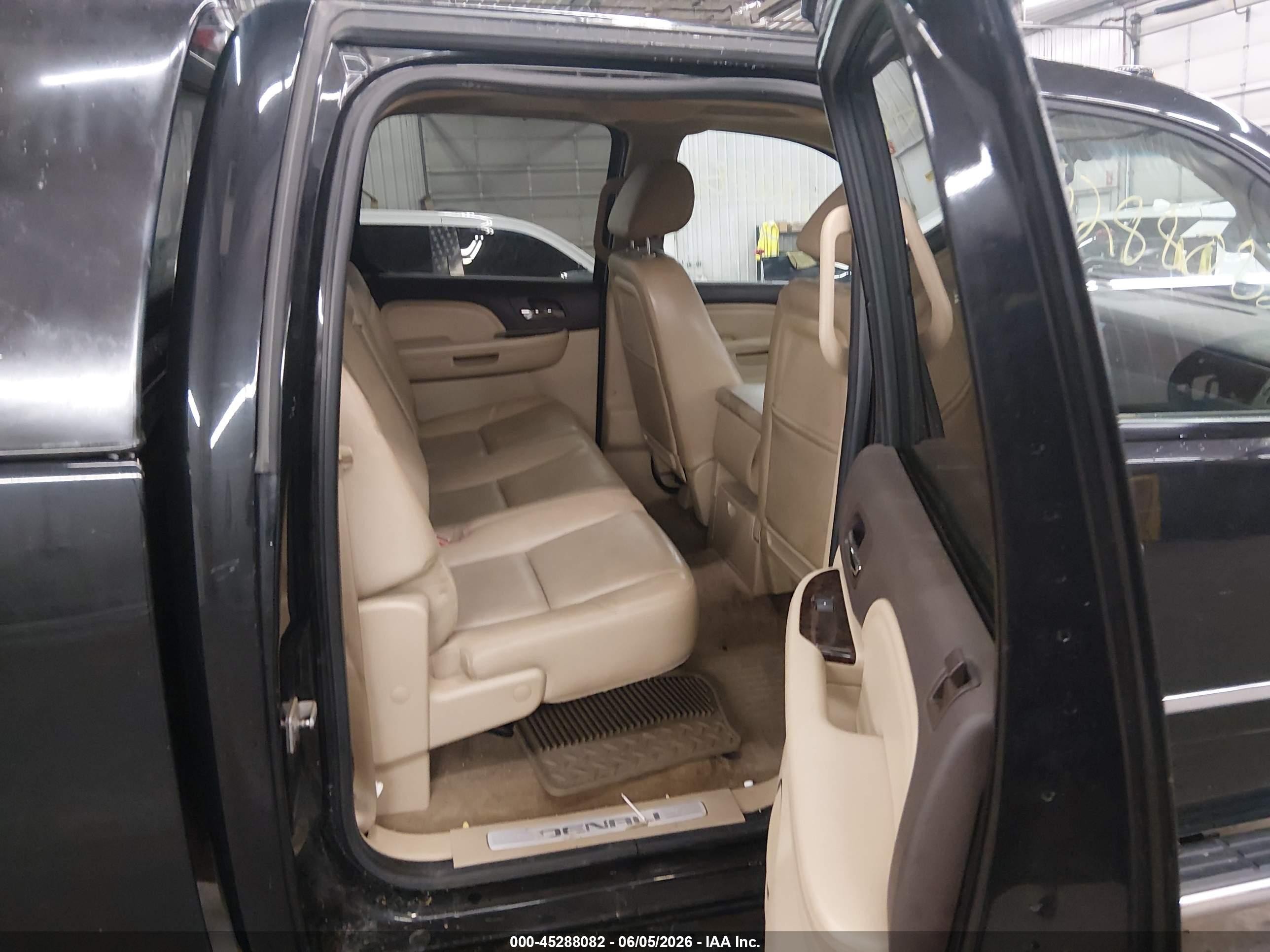2011 Gmc Sierra 2500hd Denali Black vin: 1GT125CG3BF202139