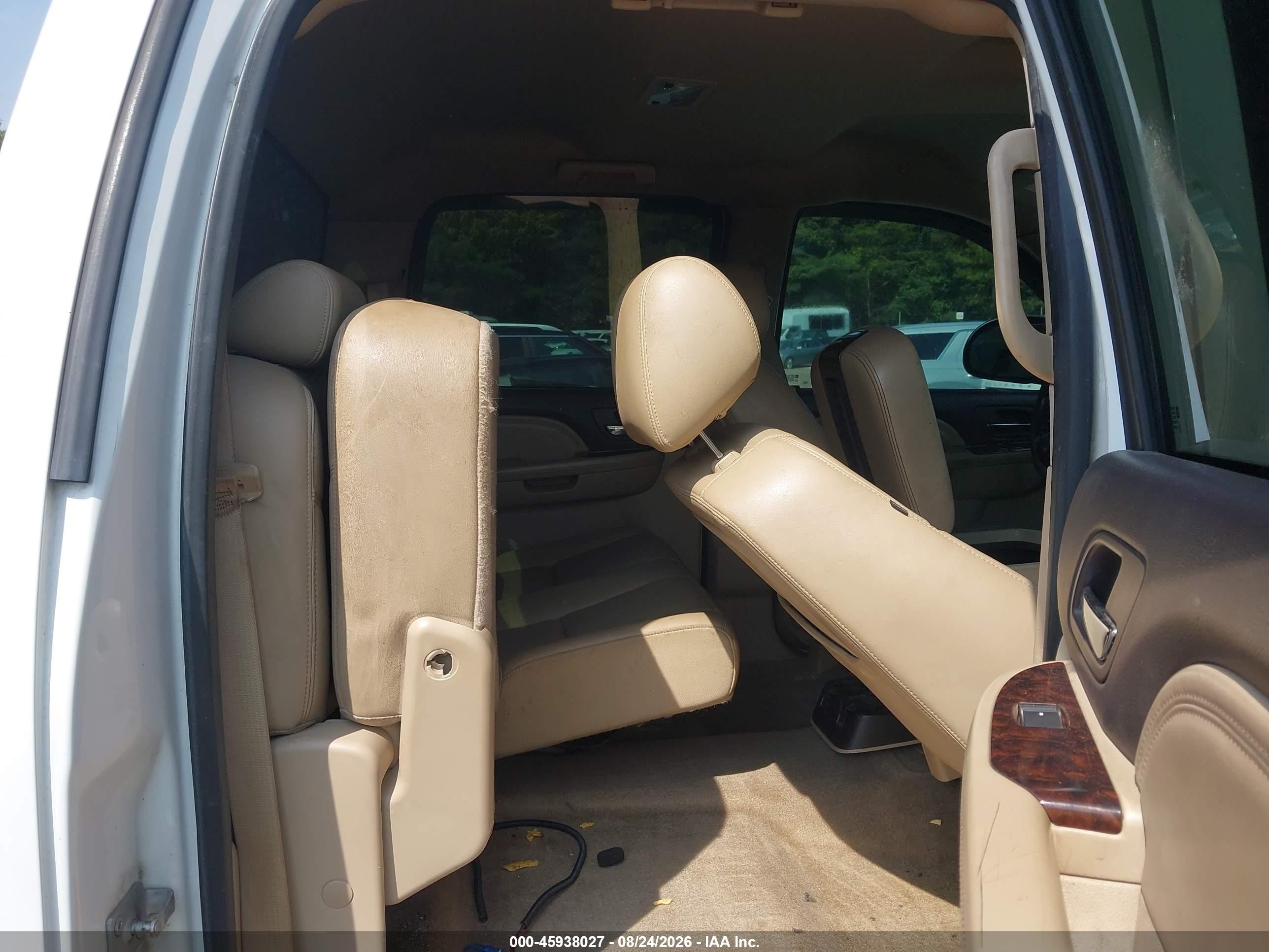 2013 Gmc Sierra 2500hd Denali White vin: 1GT125E84DF233389