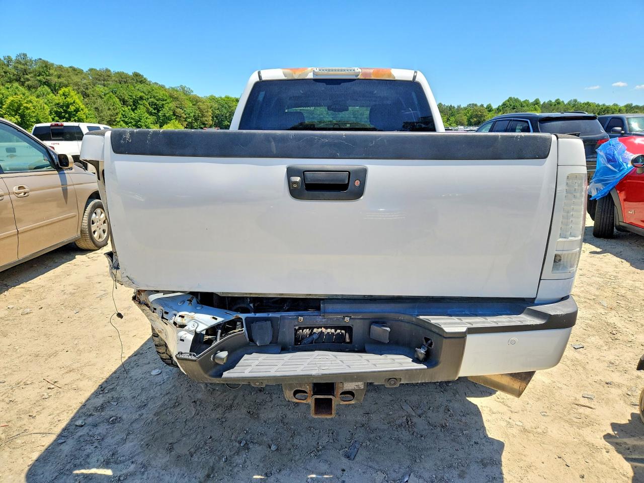 2013 Gmc Sierra K2500 Denali White vin: 1GT125E86DF237976