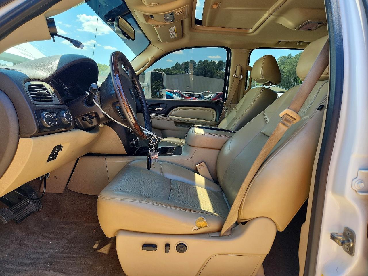 2013 Gmc Sierra K2500 Denali White vin: 1GT125E86DF237976