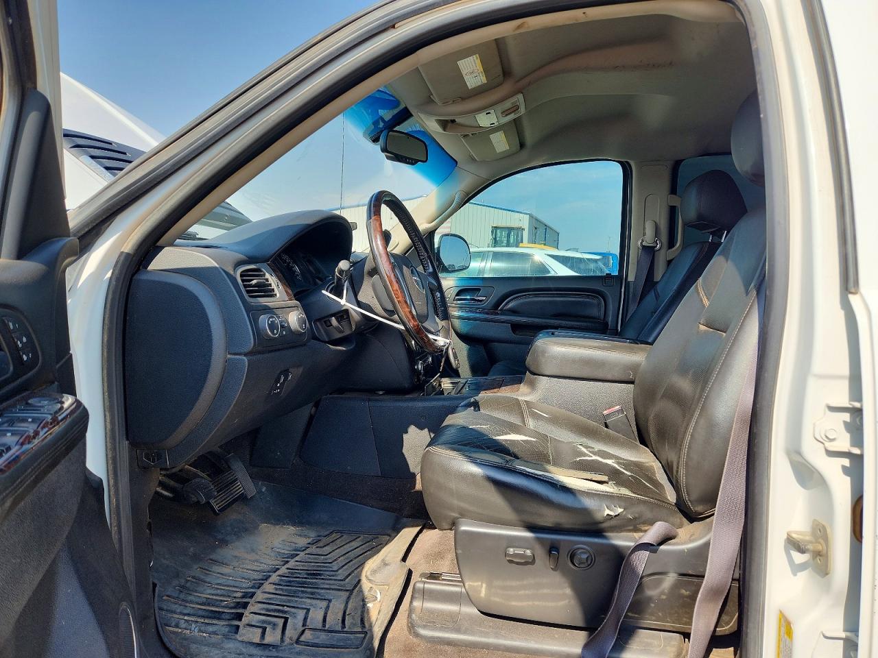 2014 Gmc Sierra K2500 Denali Белый vin: 1GT125EG5EF172594