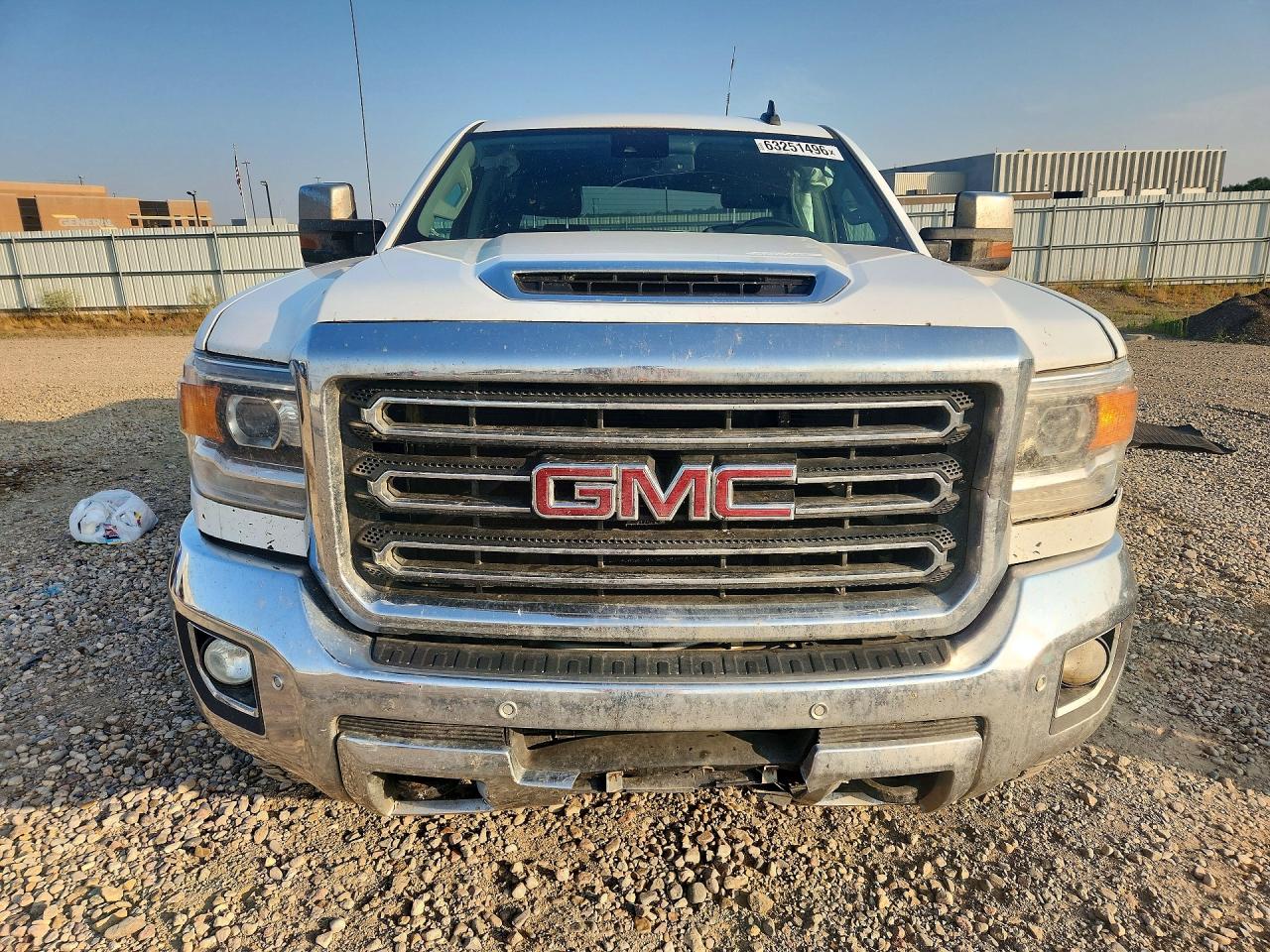 2018 Gmc Sierra K2500 Slt White vin: 1GT12TEY4JF258261