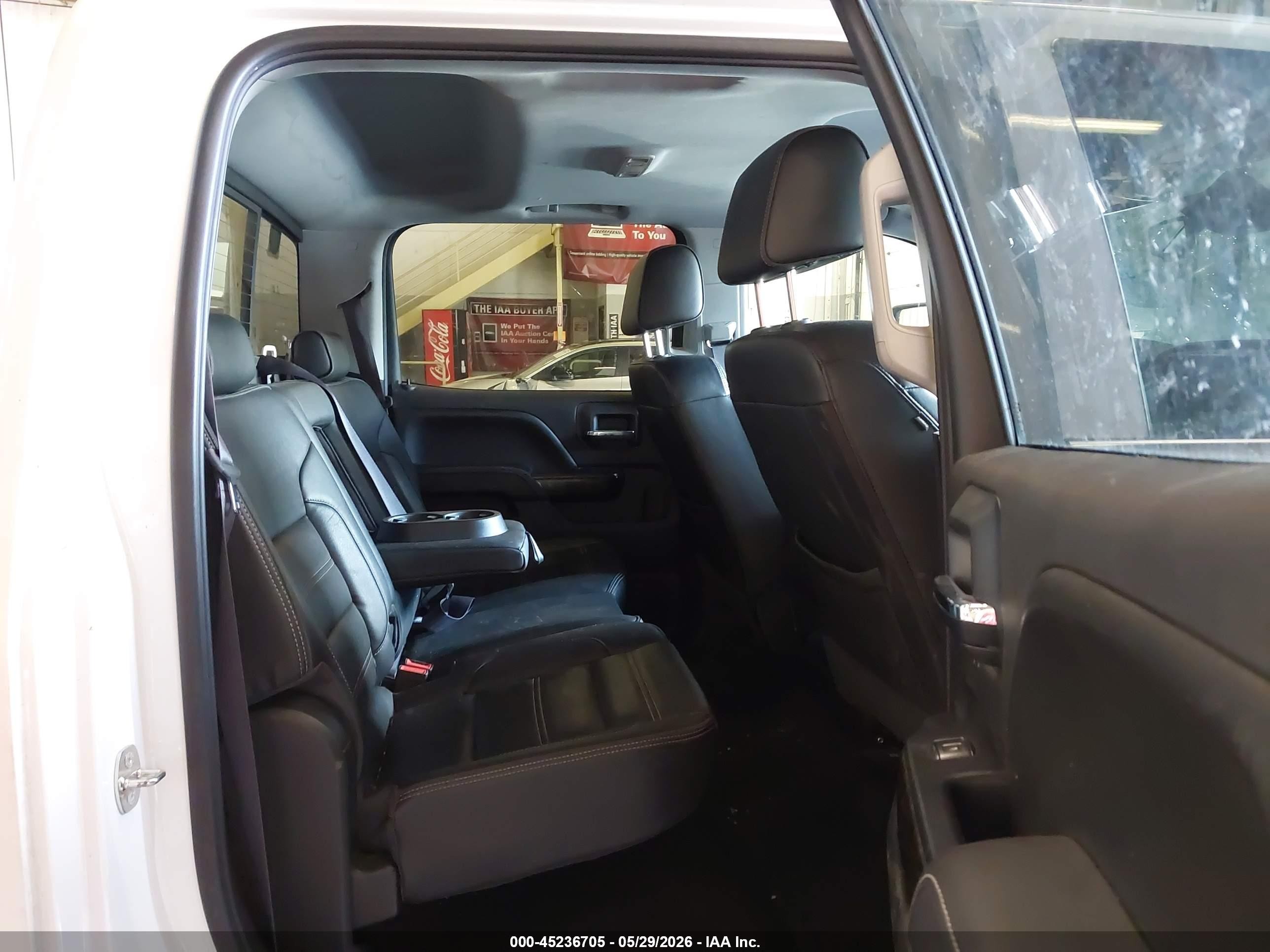 2016 Gmc Sierra 2500hd Denali White vin: 1GT12UE82GF267572