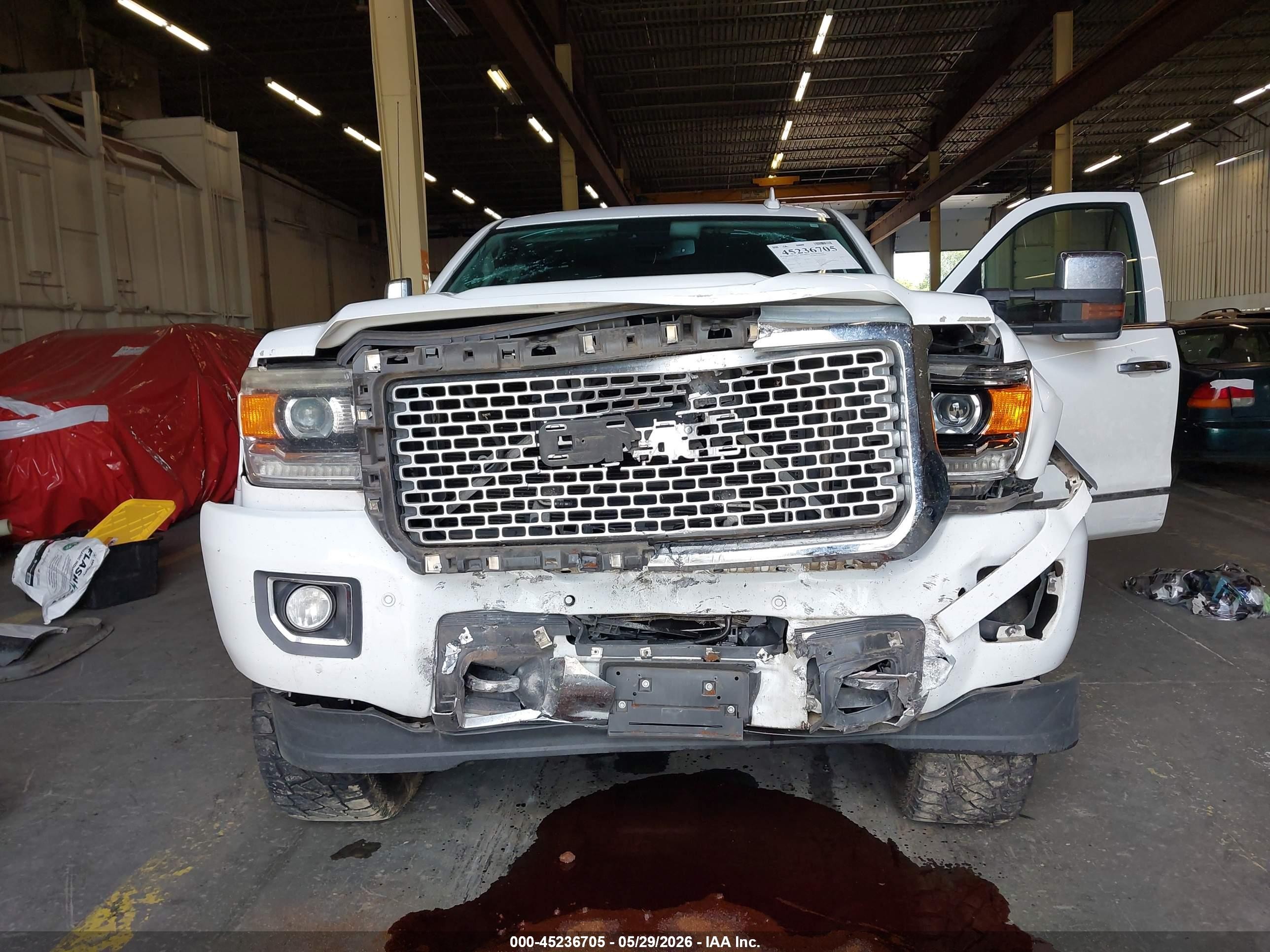 2016 Gmc Sierra 2500hd Denali White vin: 1GT12UE82GF267572