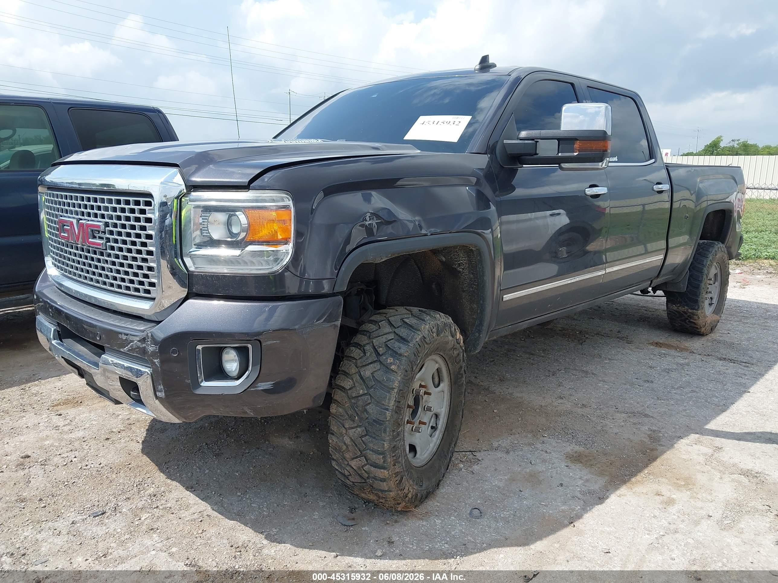 2016 Gmc Sierra 2500hd Denali Черный vin: 1GT12UE85GF190809