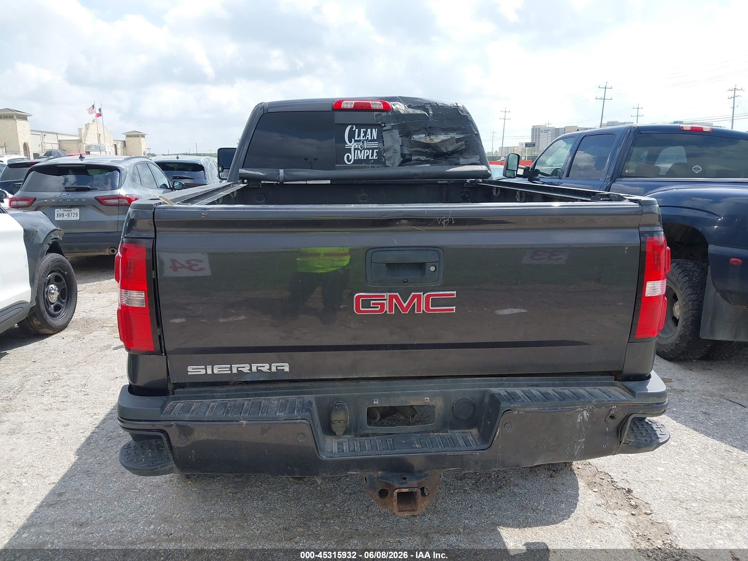 2016 Gmc Sierra 2500hd Denali Черный vin: 1GT12UE85GF190809