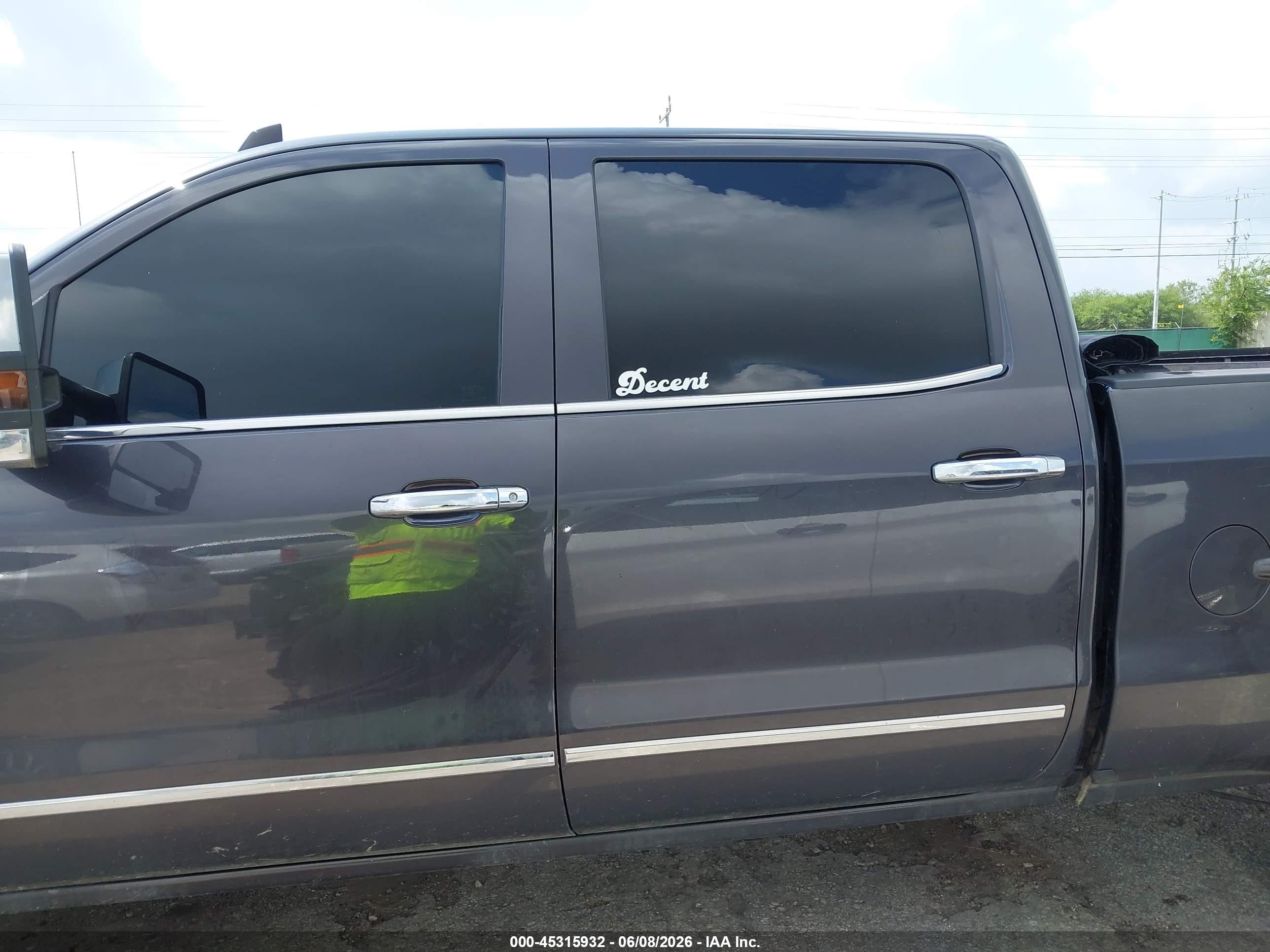 2016 Gmc Sierra 2500hd Denali Черный vin: 1GT12UE85GF190809