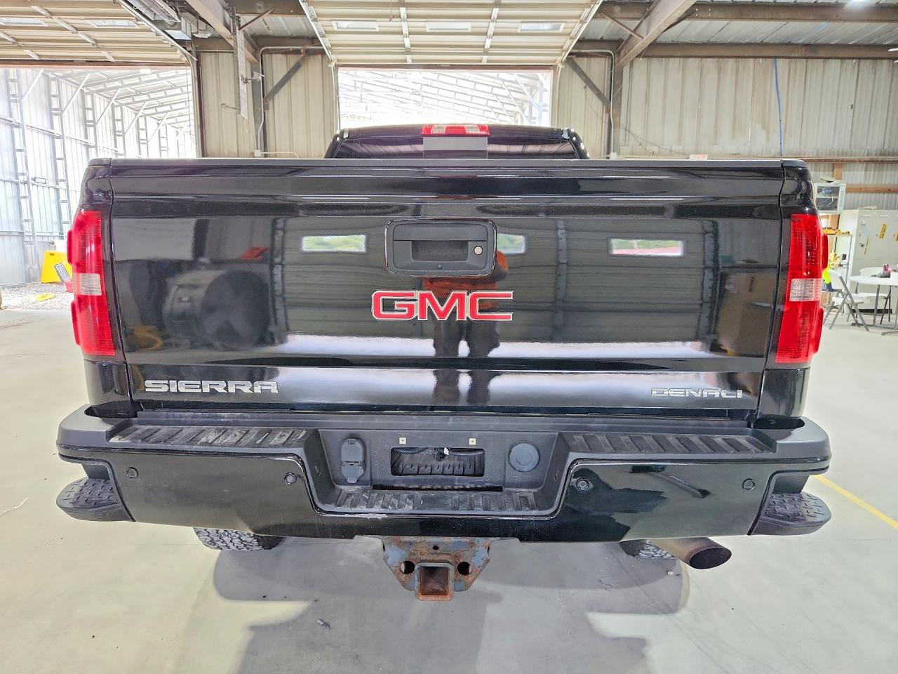 2016 Gmc Sierra K2500 Denali Black vin: 1GT12UEG9GF100004