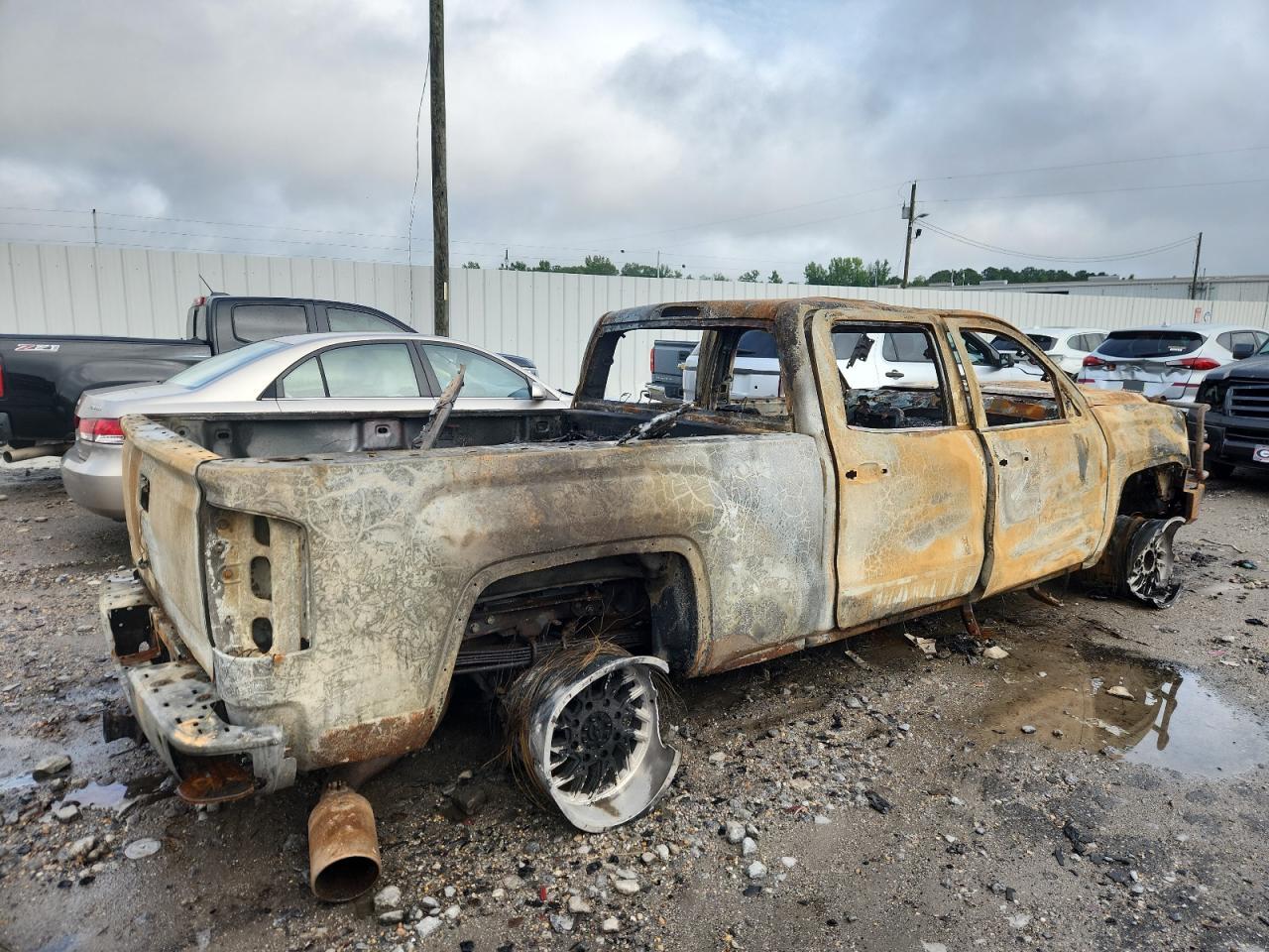 2018 Gmc Sierra K2500 Denali Burn vin: 1GT12UEY0JF268159
