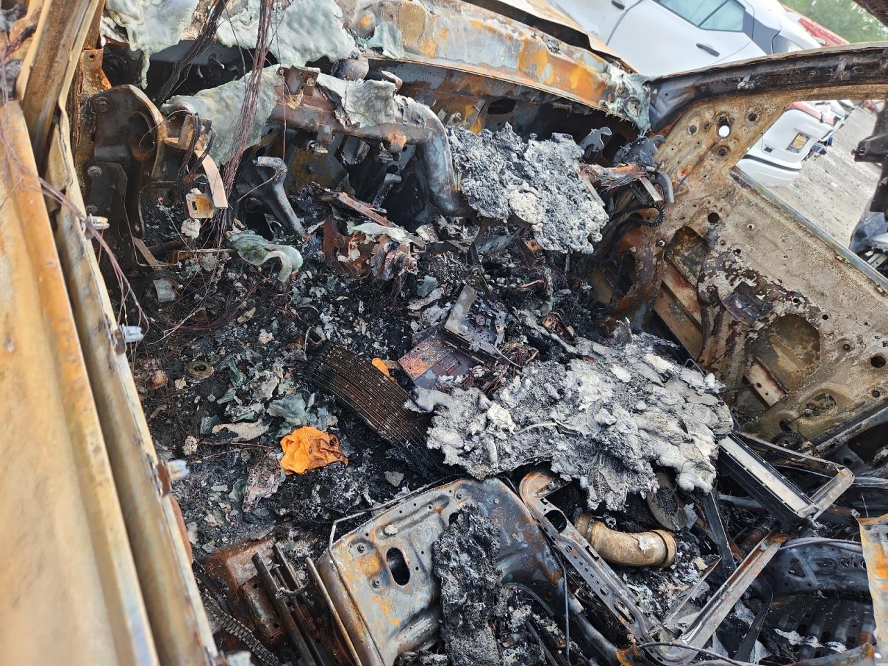 2018 Gmc Sierra K2500 Denali Burn vin: 1GT12UEY0JF268159