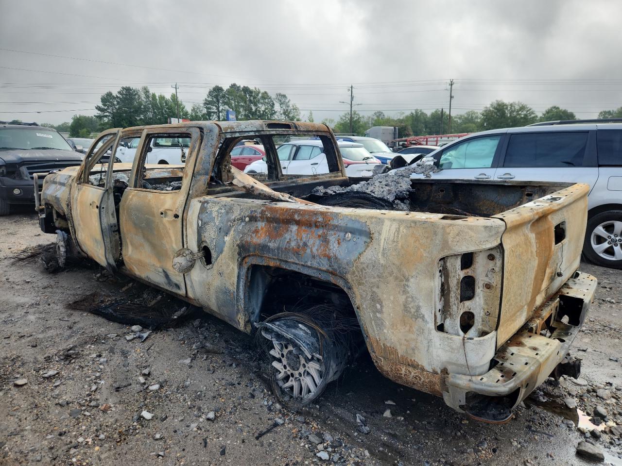 2018 Gmc Sierra K2500 Denali Burn vin: 1GT12UEY0JF268159