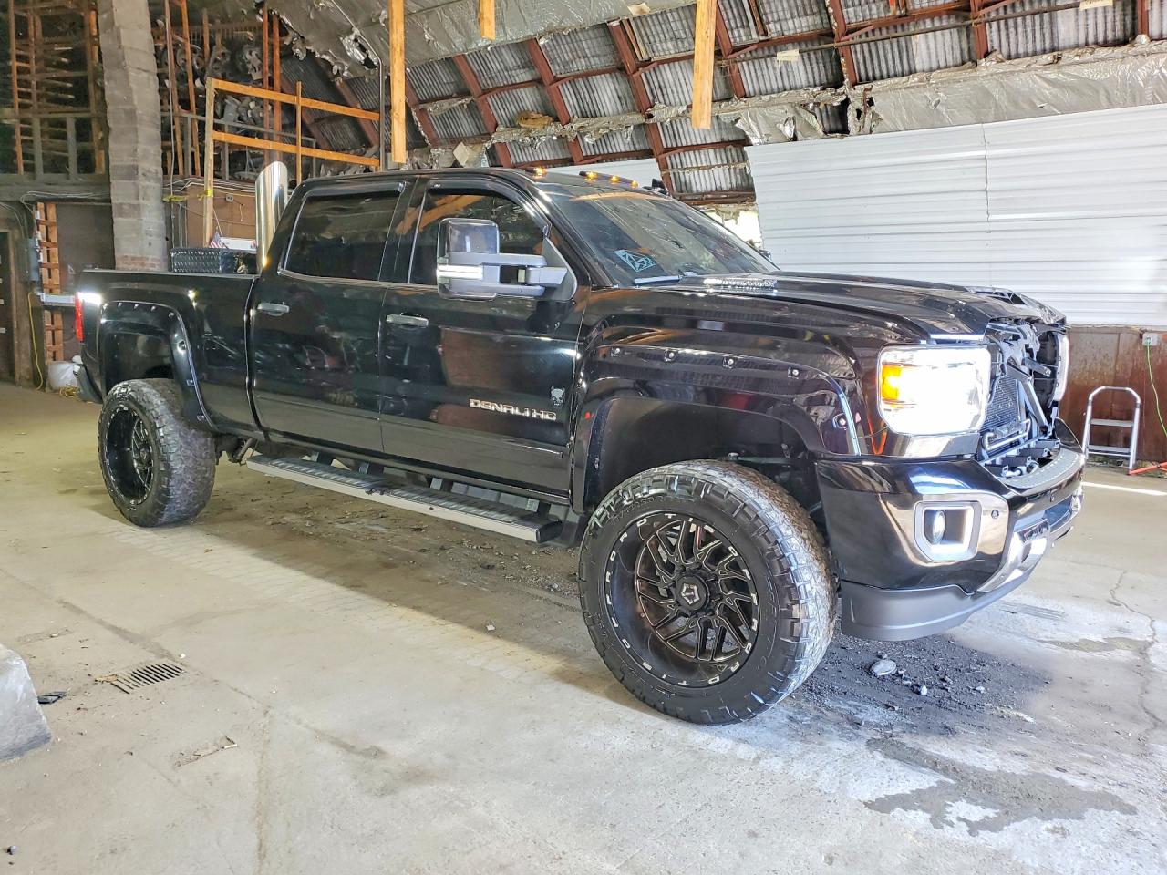 2018 Gmc Sierra K2500 Denali Black vin: 1GT12UEY3JF118160