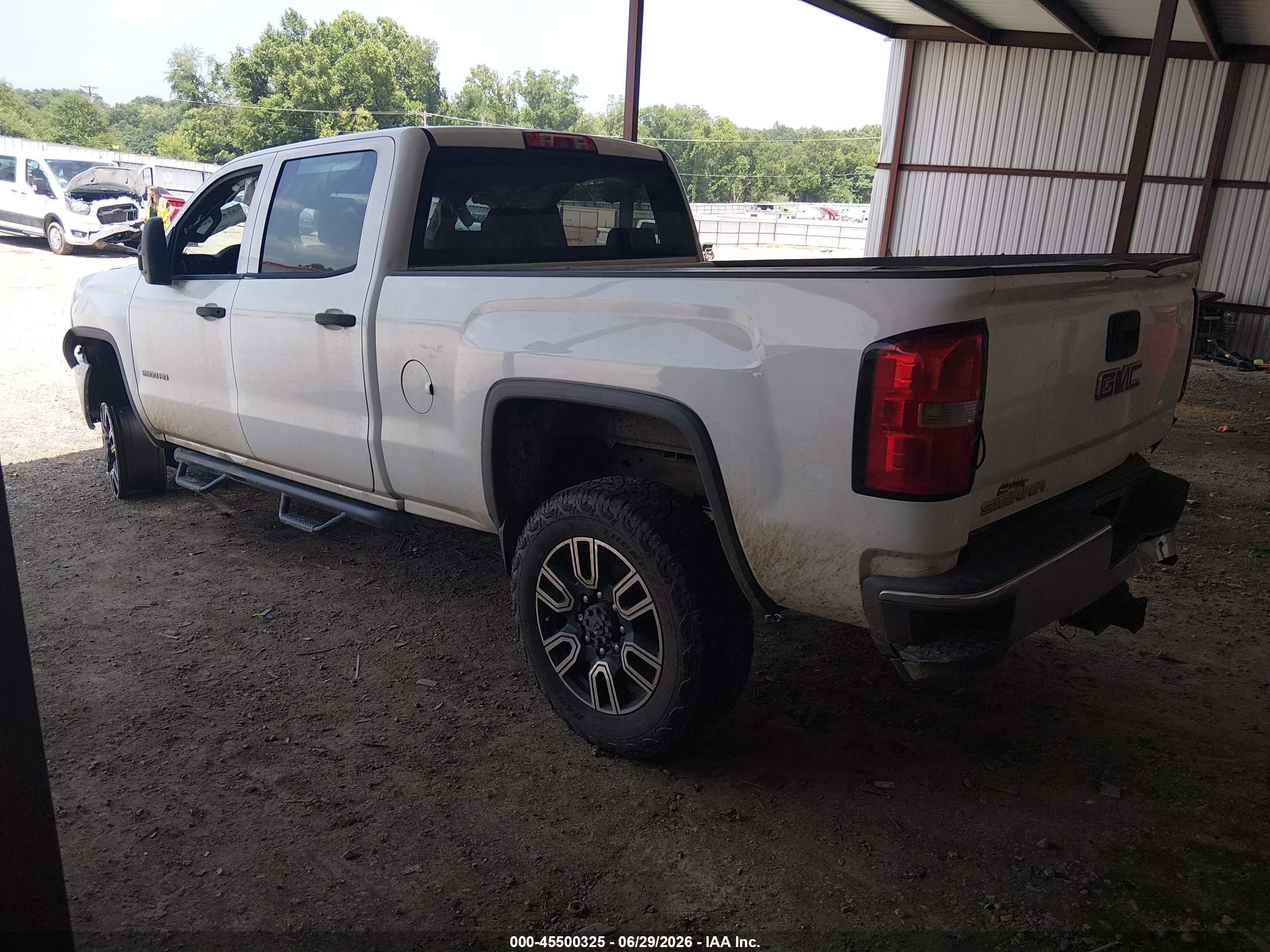 2015 Gmc Sierra 2500hd White vin: 1GT12XE82FF104579