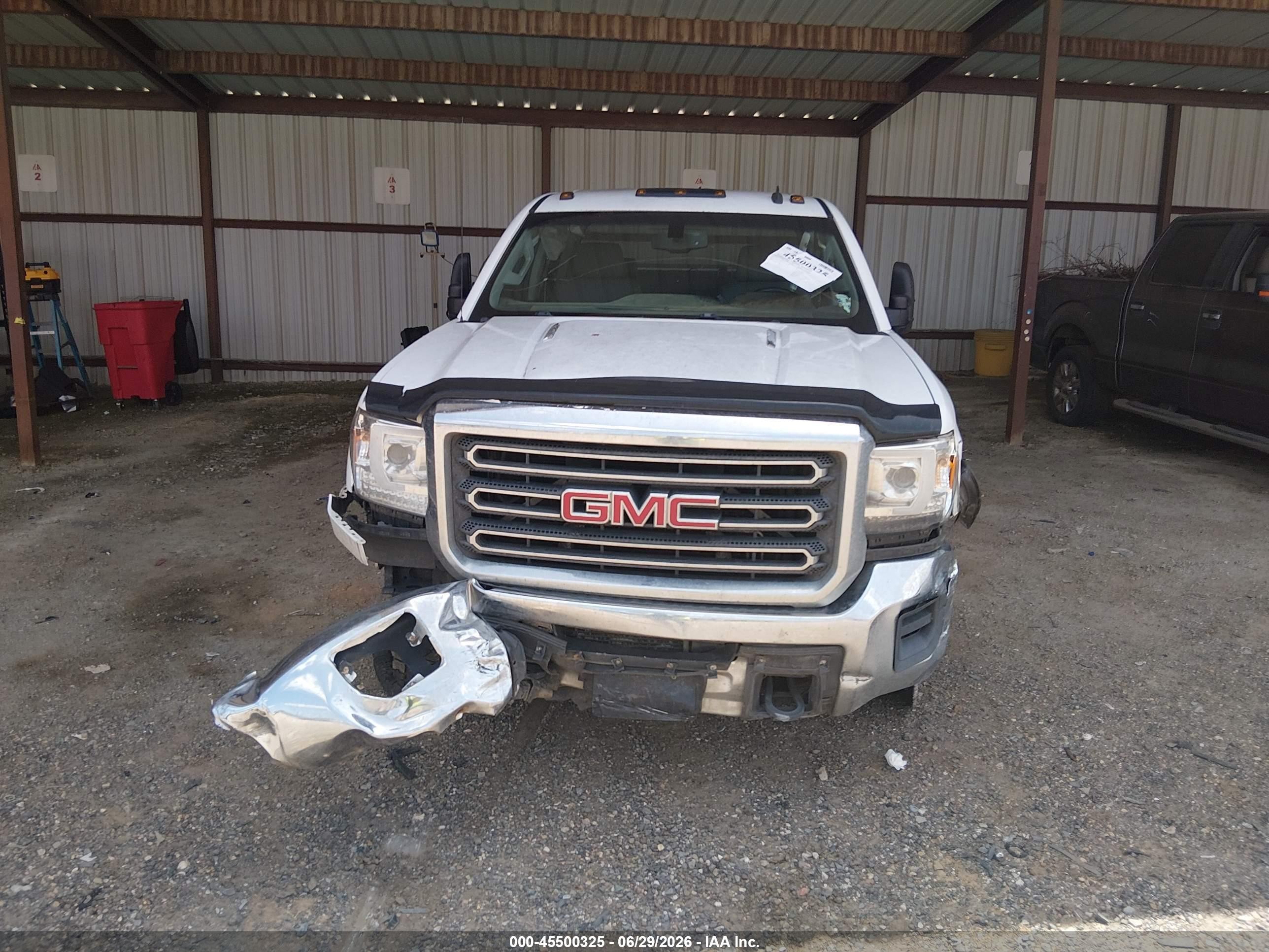 2015 Gmc Sierra 2500hd White vin: 1GT12XE82FF104579