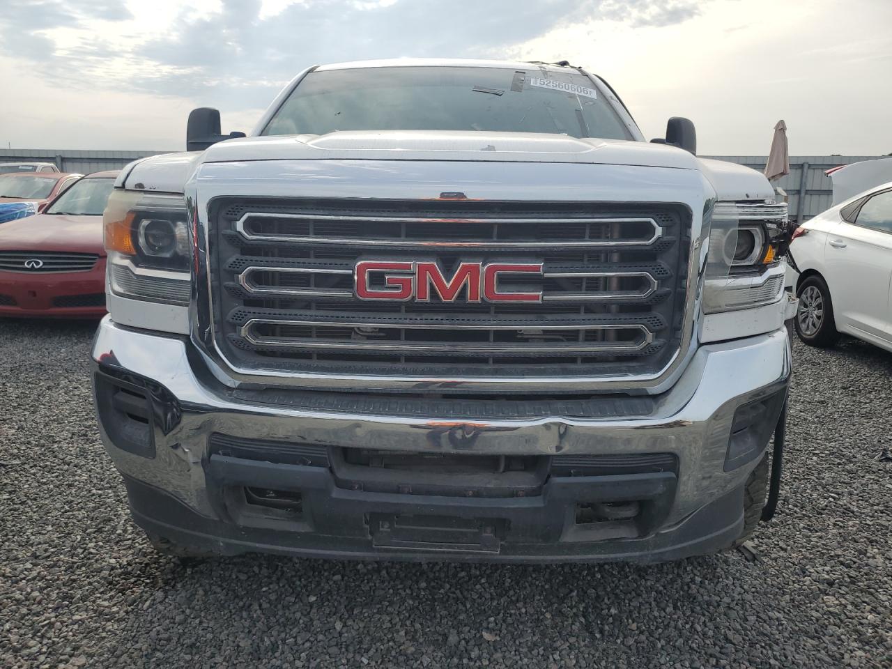 2015 Gmc Sierra K2500 Heavy Duty White vin: 1GT12XE86FF121398