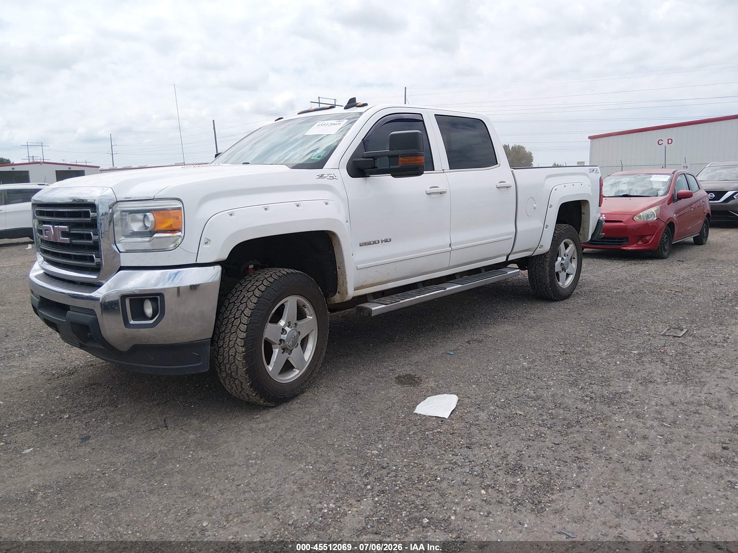 2015 Gmc Sierra 2500hd Available Wifi Sle Белый vin: 1GT12YE88FF533229