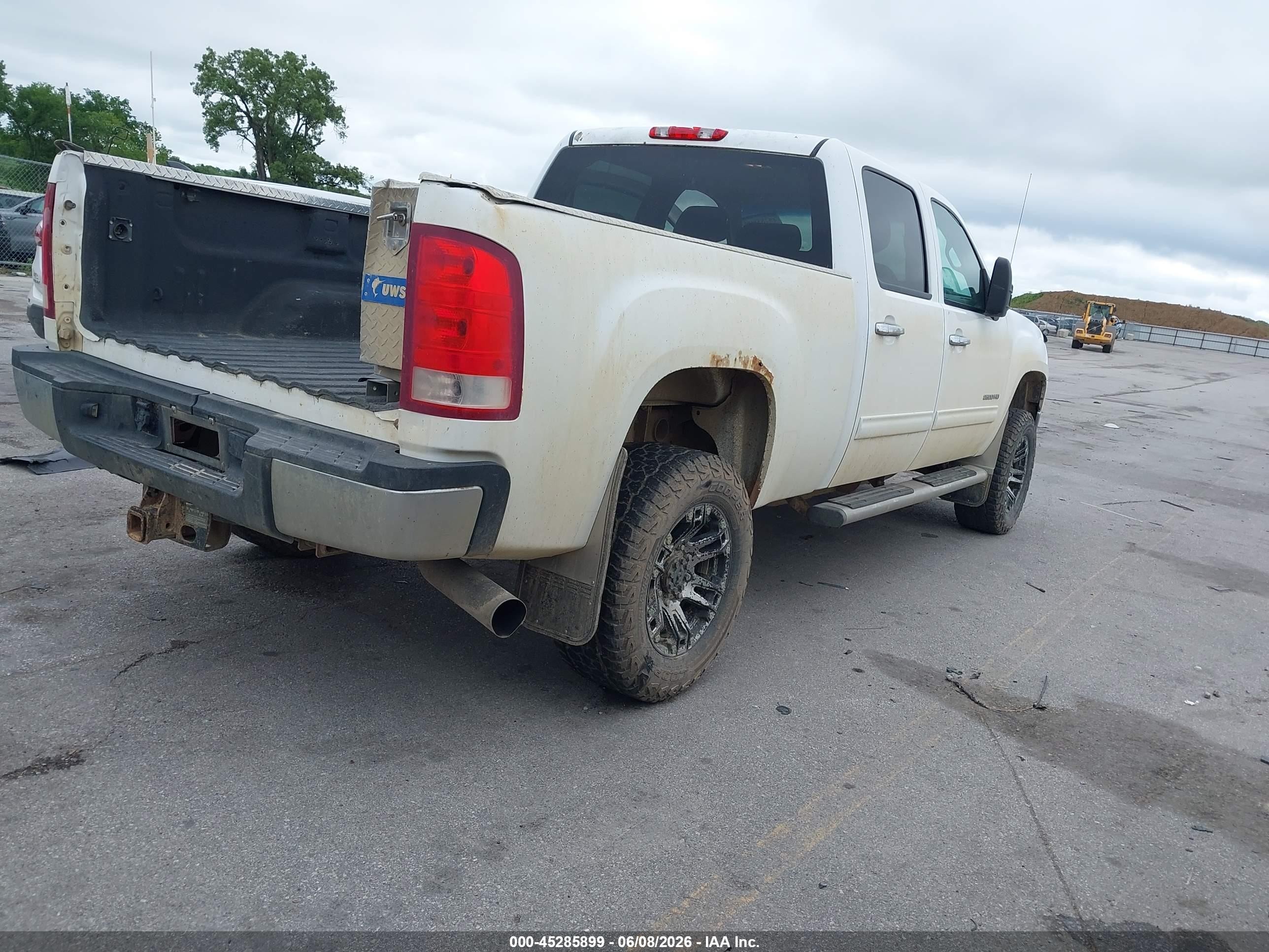 2013 Gmc Sierra 2500hd Work Truck White vin: 1GT12ZC89DF214170