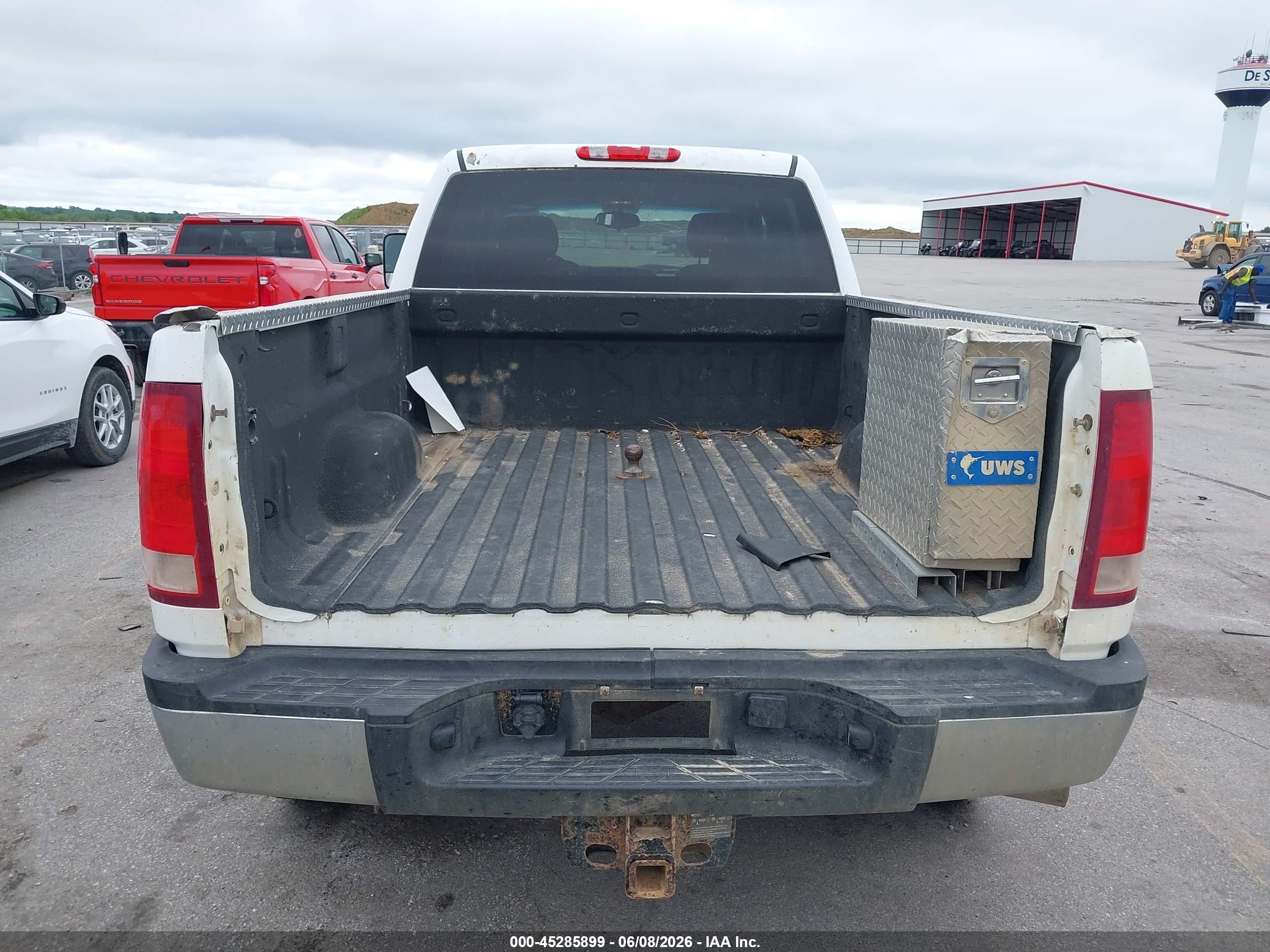 2013 Gmc Sierra 2500hd Work Truck White vin: 1GT12ZC89DF214170
