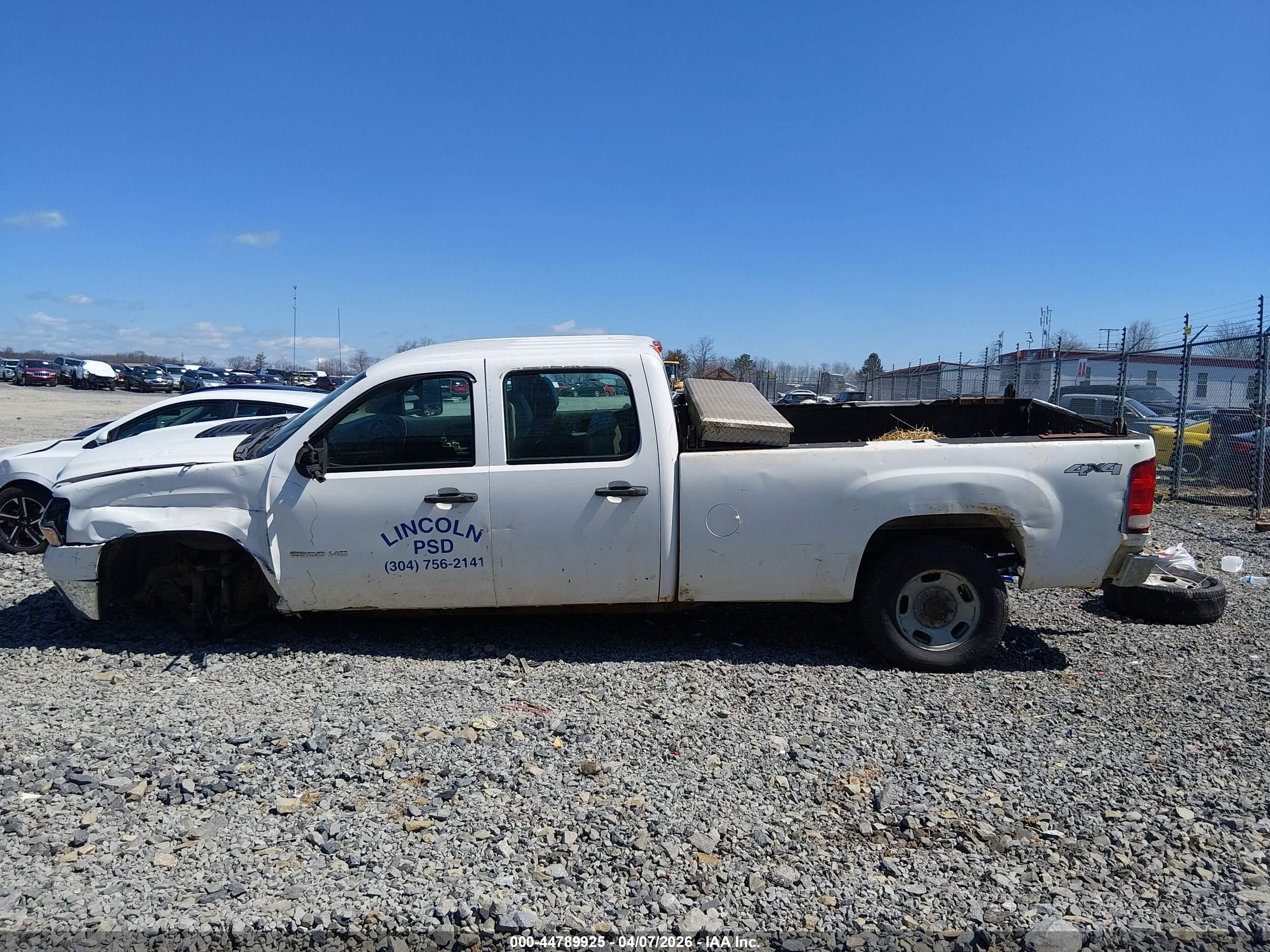 2013 Gmc Sierra 2500hd Work Truck White vin: 1GT12ZCG3DF127937