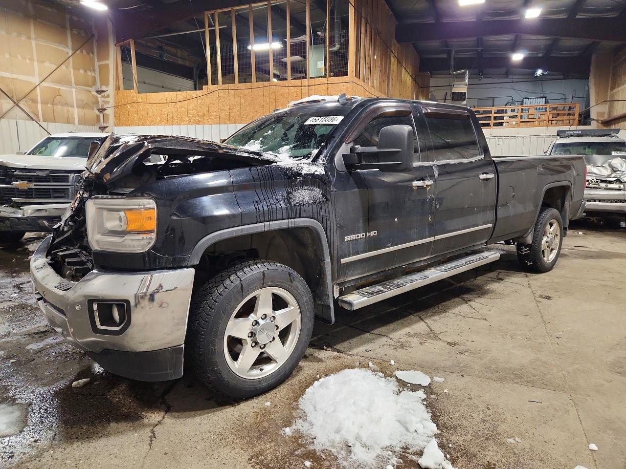 2015 Gmc 5000 Black vin: 1GT12ZE80FF101076