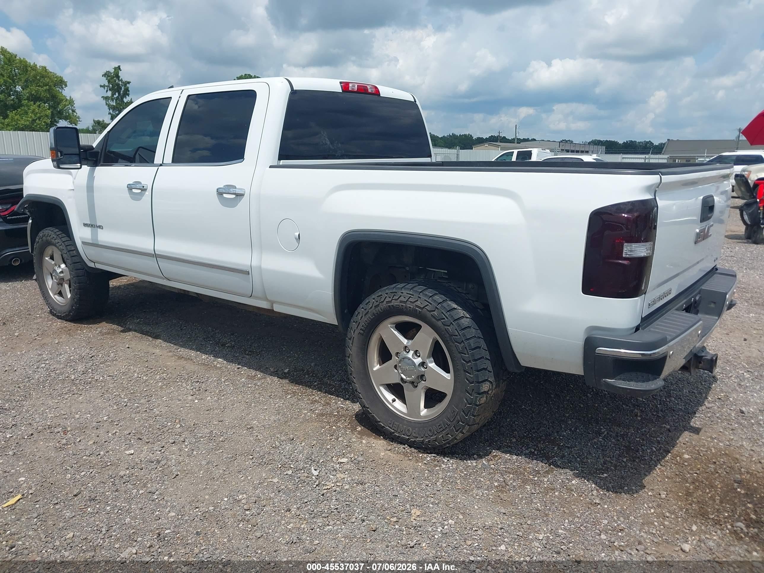 2015 Gmc Sierra 2500hd Available Wifi Slt White vin: 1GT12ZE82FF610747
