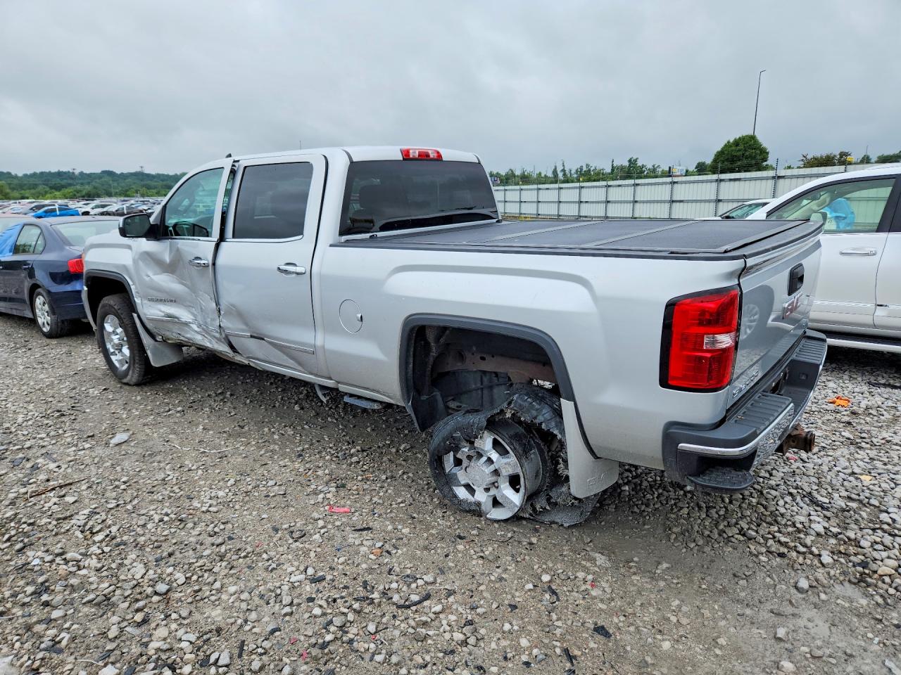 2015 Gmc Sierra K2500 Slt Silver vin: 1GT12ZEG0FF516809
