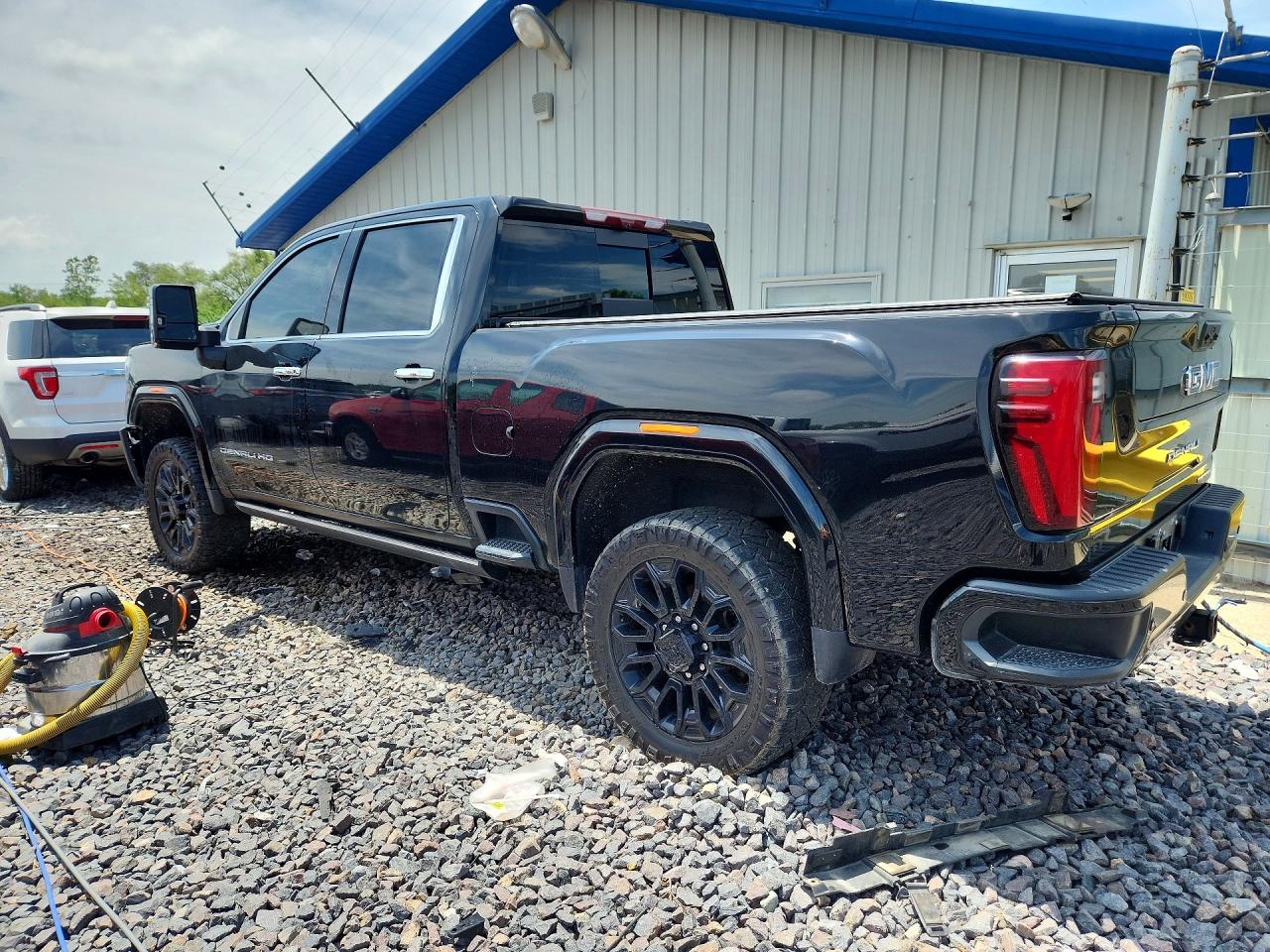 2024 Gmc Sierra K2500 Denali Ultimate Black vin: 1GT19XEY8RF335096